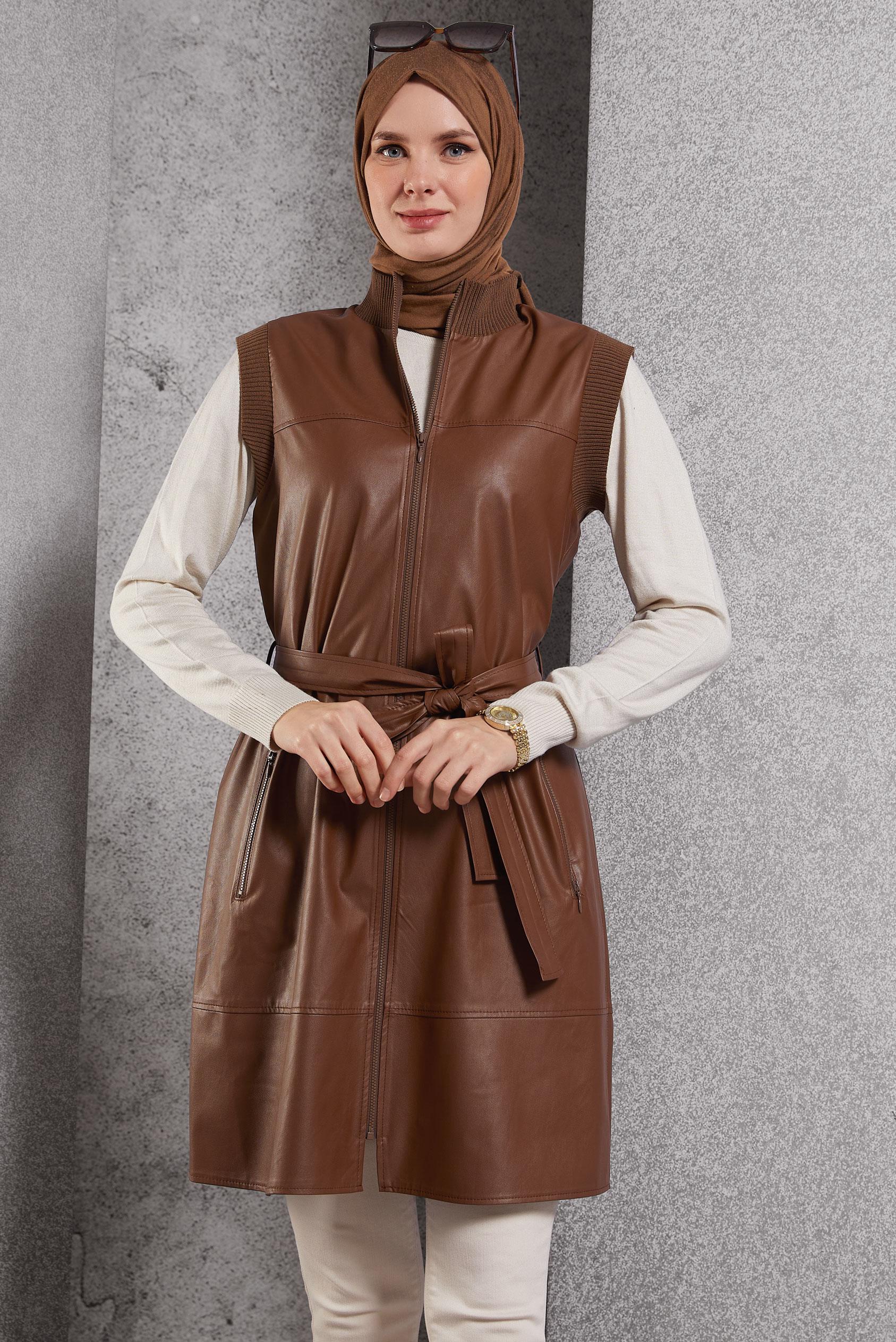 Tesettür giyim KAHVE KUŞAKLI SUNİ DERİ YELEK 45239