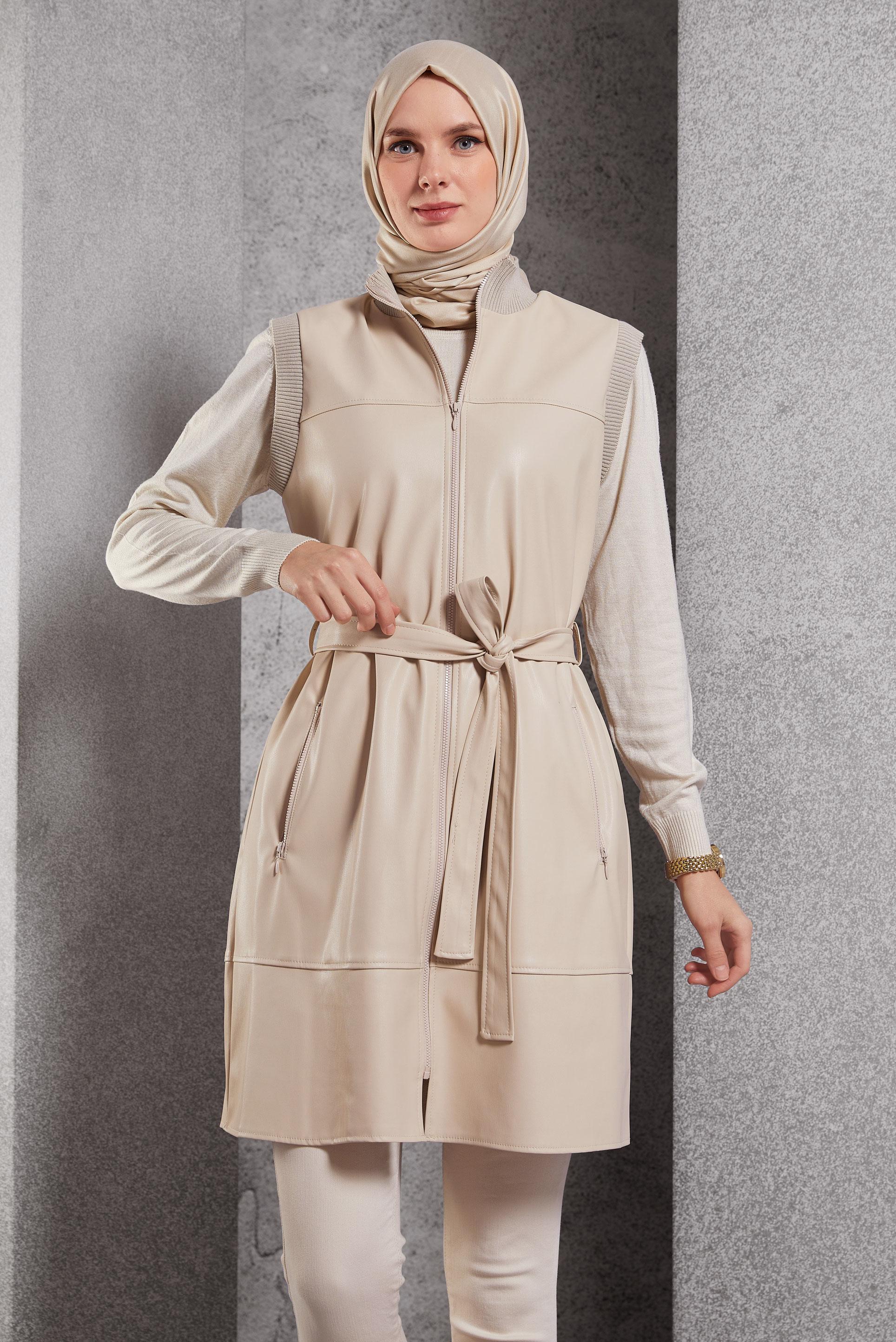 Tesettür giyim BEJ KUŞAKLI SUNİ DERİ YELEK 45239
