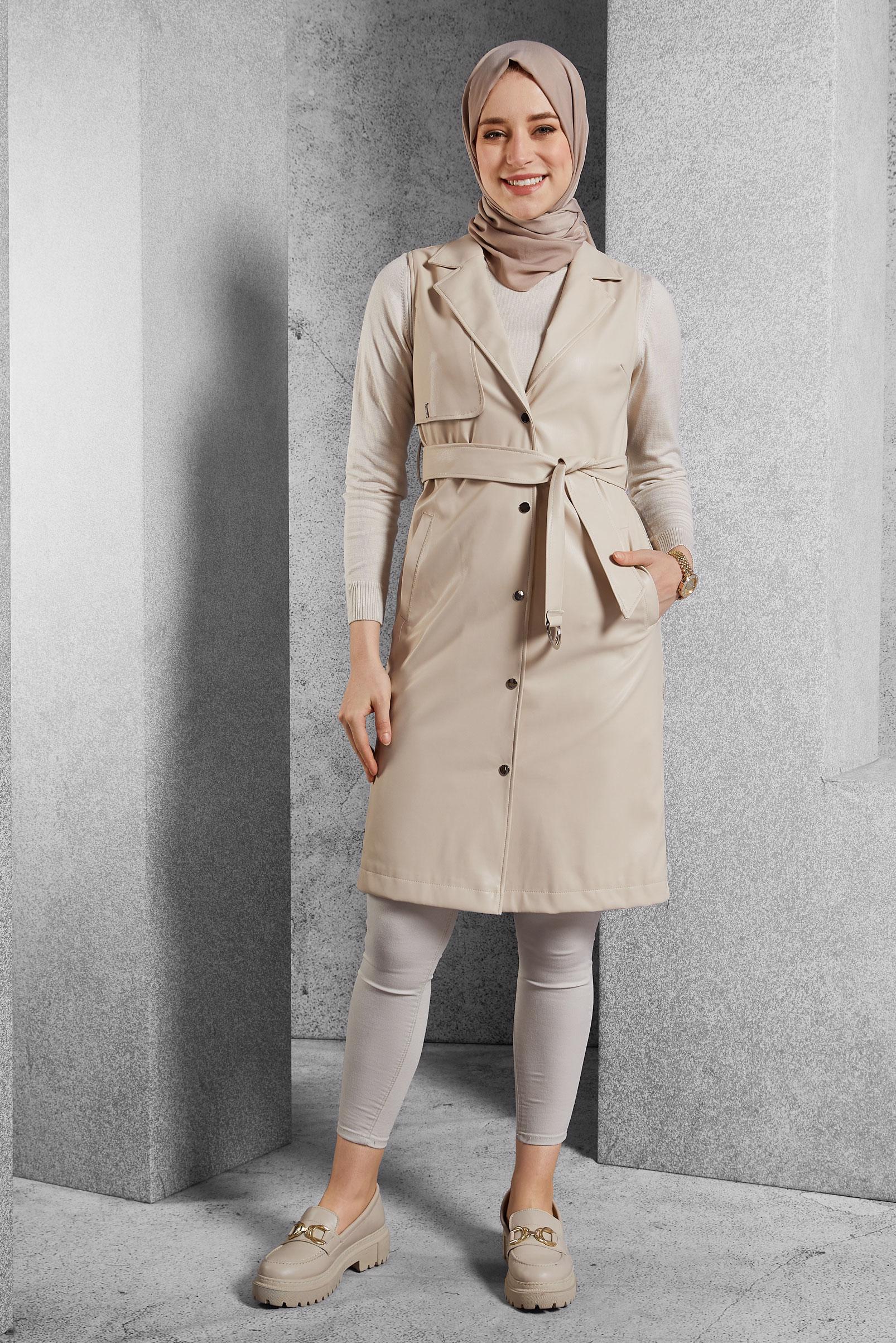 Vêtements hijab BEIGE GILET EN SIMILI CUIR AVEC CEINTURE 45241