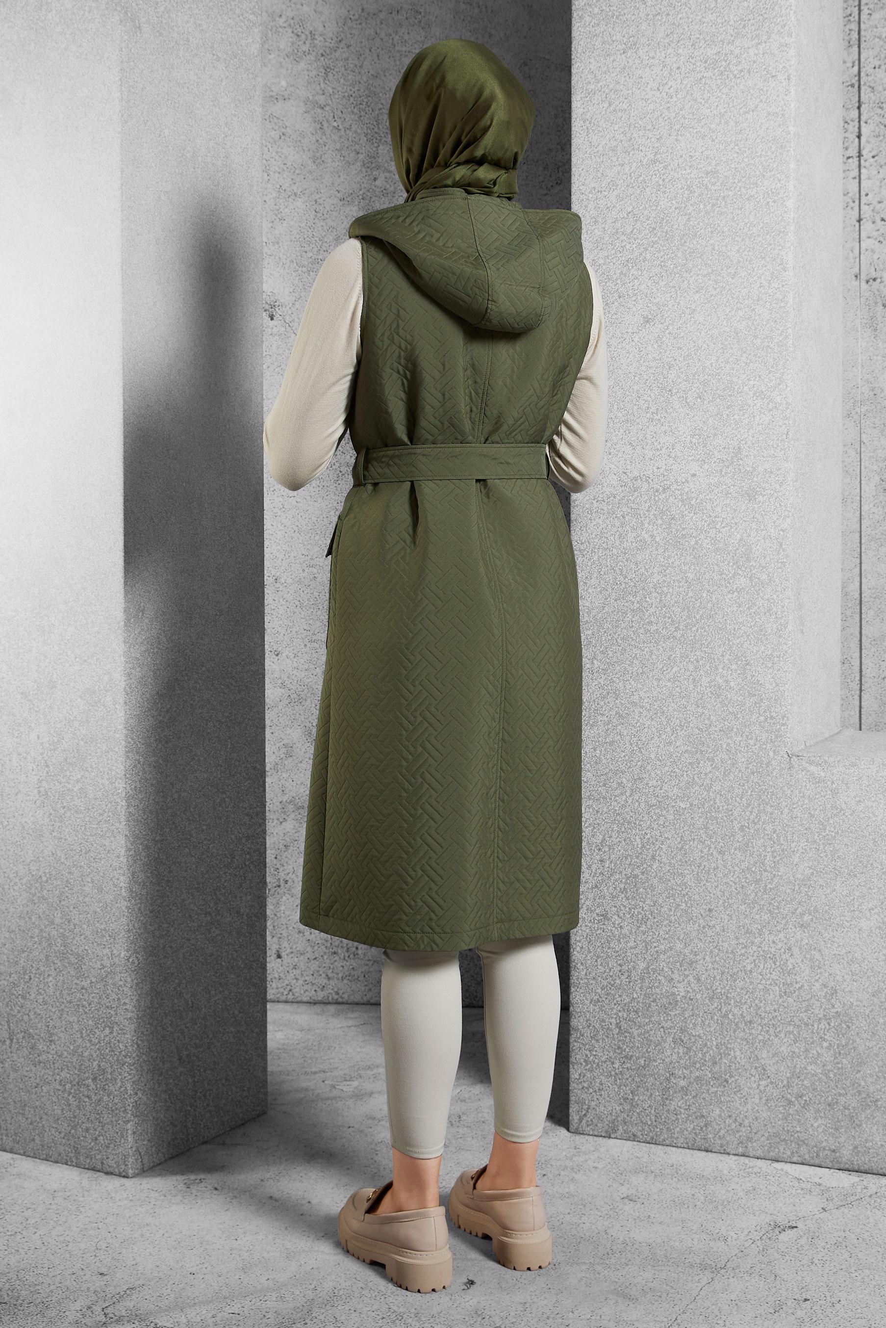 Tesettür giyim HAKİ KEMERLİ KAPİTONE YELEK 45242 