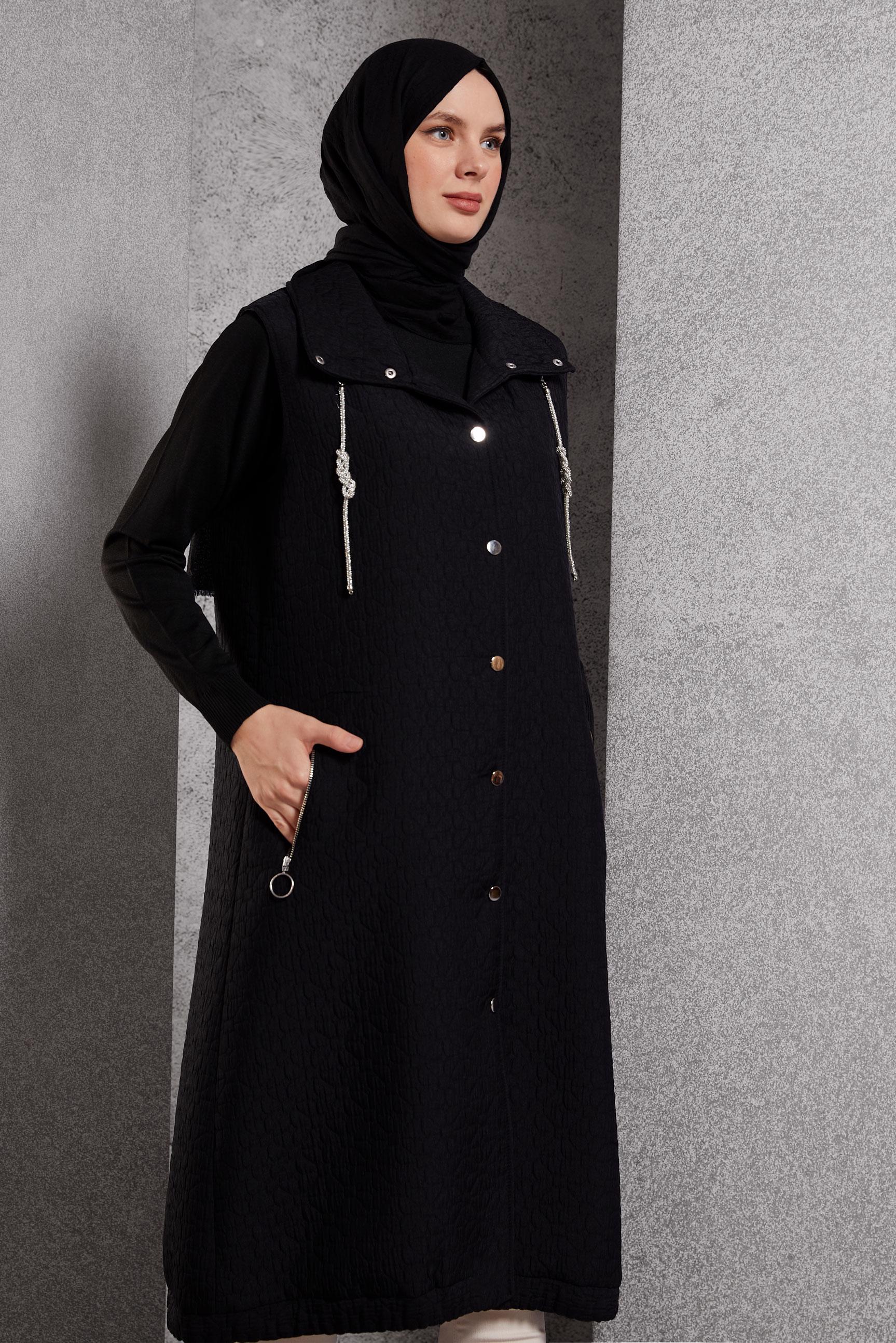 Tesettür giyim SİYAH CEPLİ KAPİTONE YELEK 45243