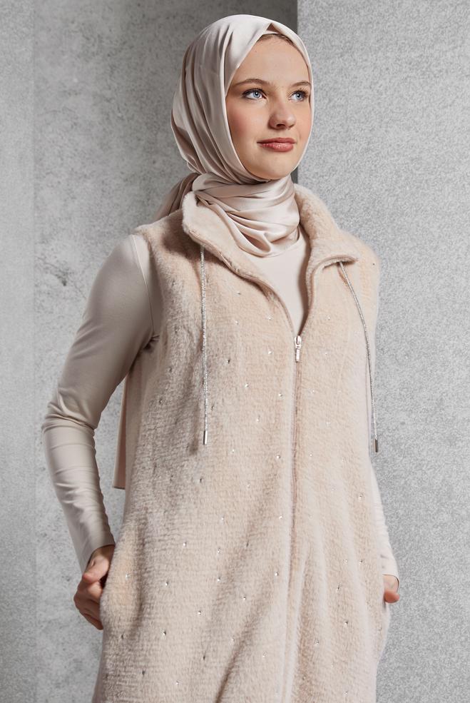 Vêtements hijab BRUN GILET AVEC DÉTAIL DE GEMMES 45267 - ALVİNA