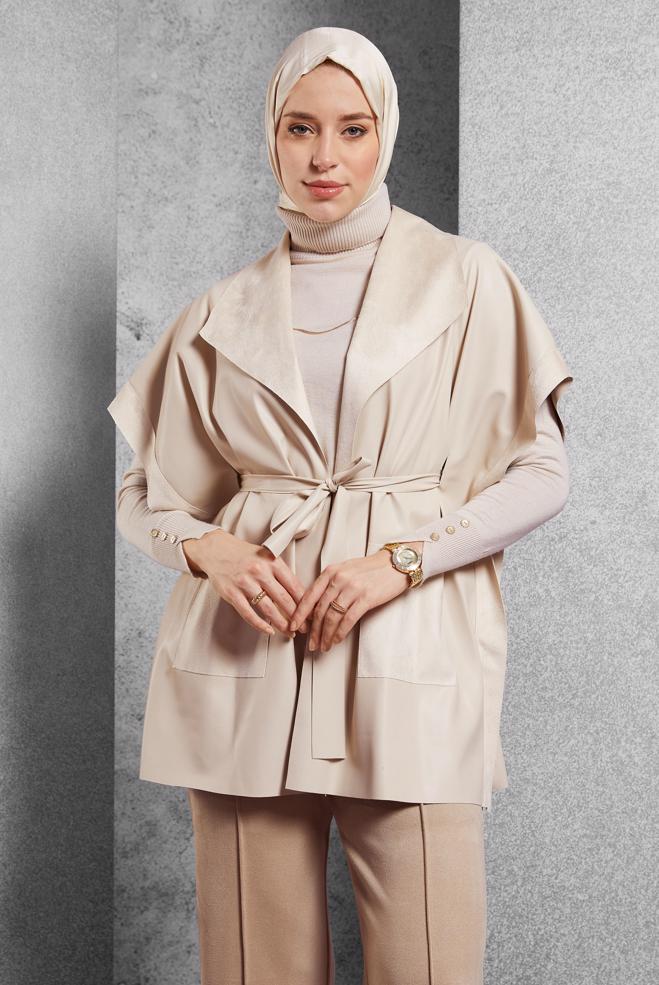 Vêtements hijab BEIGE GILET EN SIMILI CUIR AVEC CEINTURE 45276 - ALVİNA