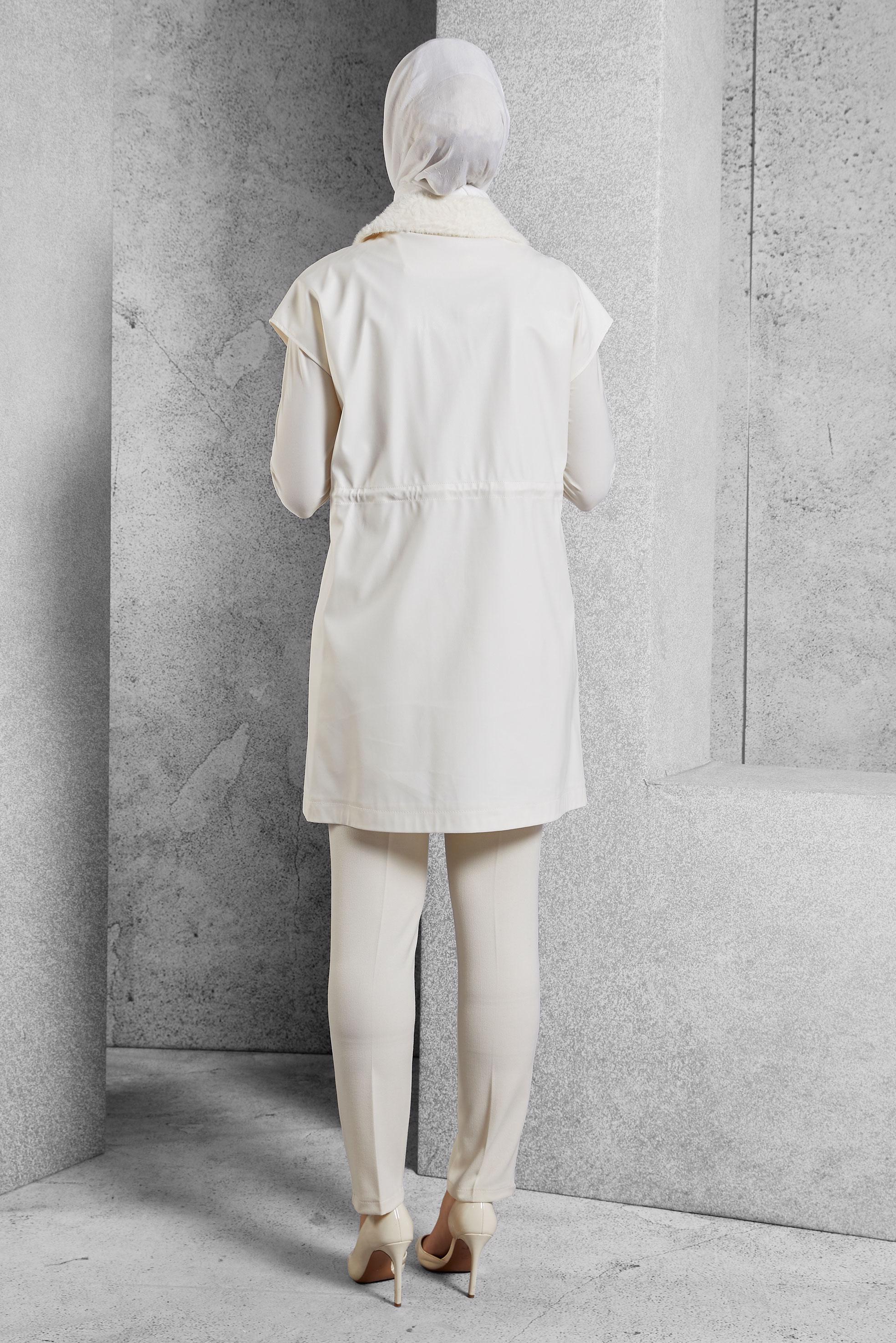 Vêtements hijab BLANC GILET EN SIMILI CUIR 45289