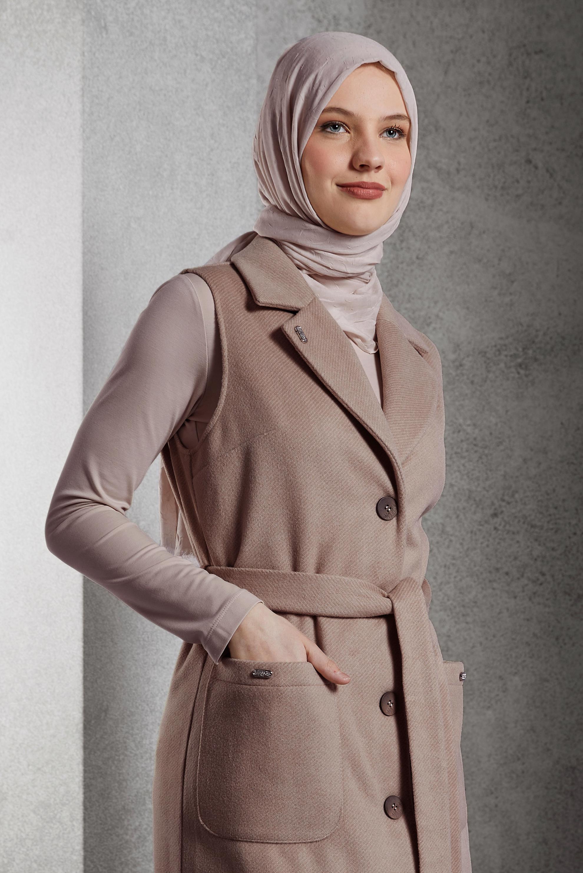 Tesettür giyim KUM 45303 8548 YELEK 40-46 TEK 38