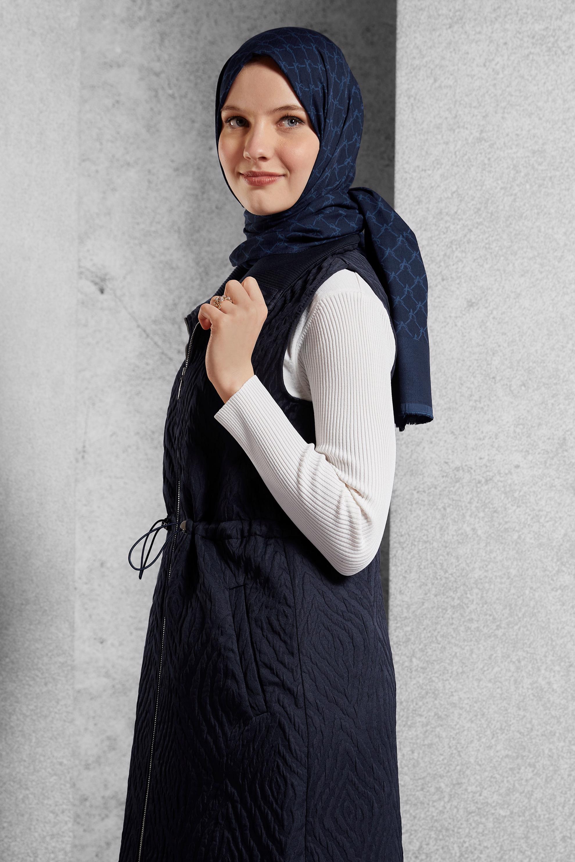 Vêtements hijab BLEU MARINE GILET À TAILLE FUMÉE 45304