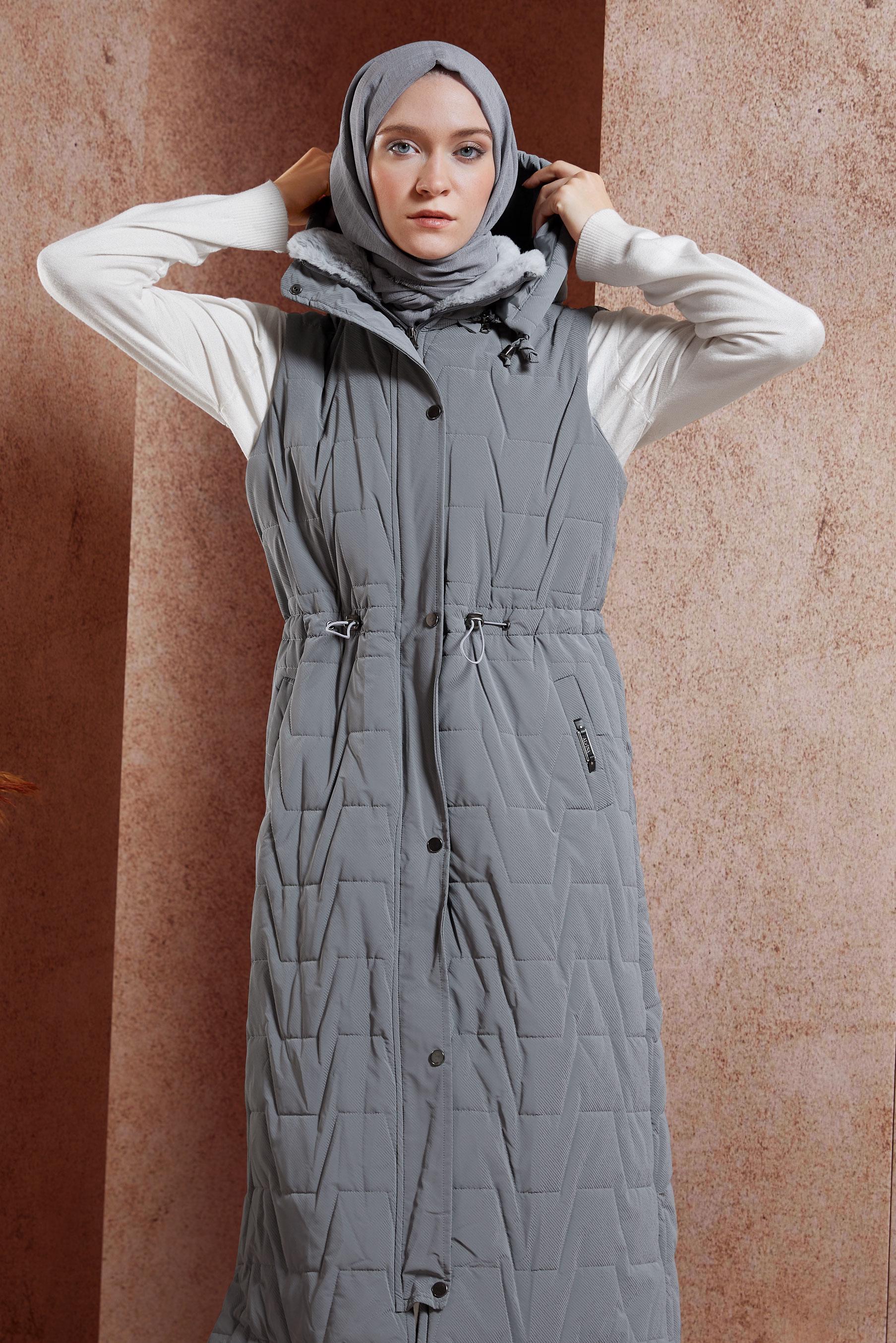 Tesettür giyim GRİ KAPÜŞONLU YELEK 90529