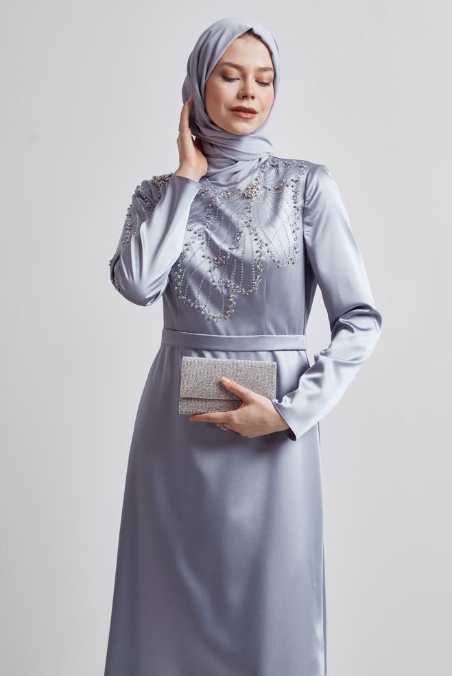 Tesettür giyim GRİ TAŞLI SATEN ABİYE ELBİSE 50435 - ALVİNA