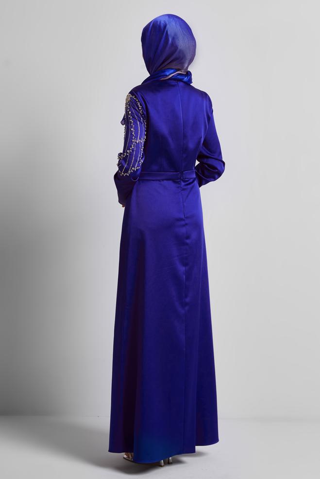 Hijab-Kleidung BLAU SATIN ABENDKLEID MIT JUWELEN 50435 - ALVİNA