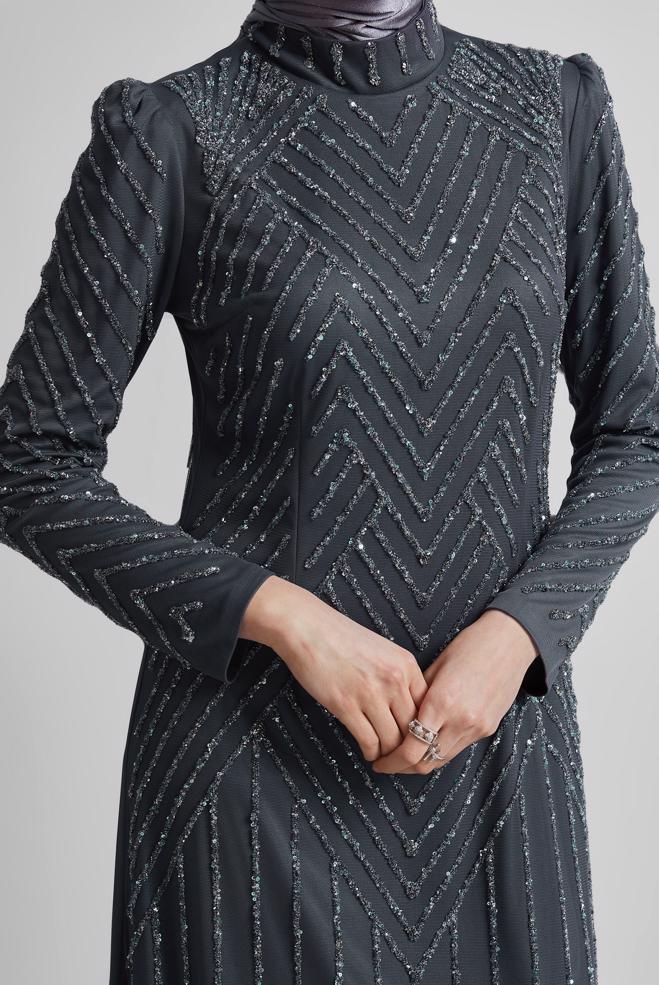 Tesettür giyim GRİ TAŞLI ABİYE ELBİSE 50509 - ALVİNA