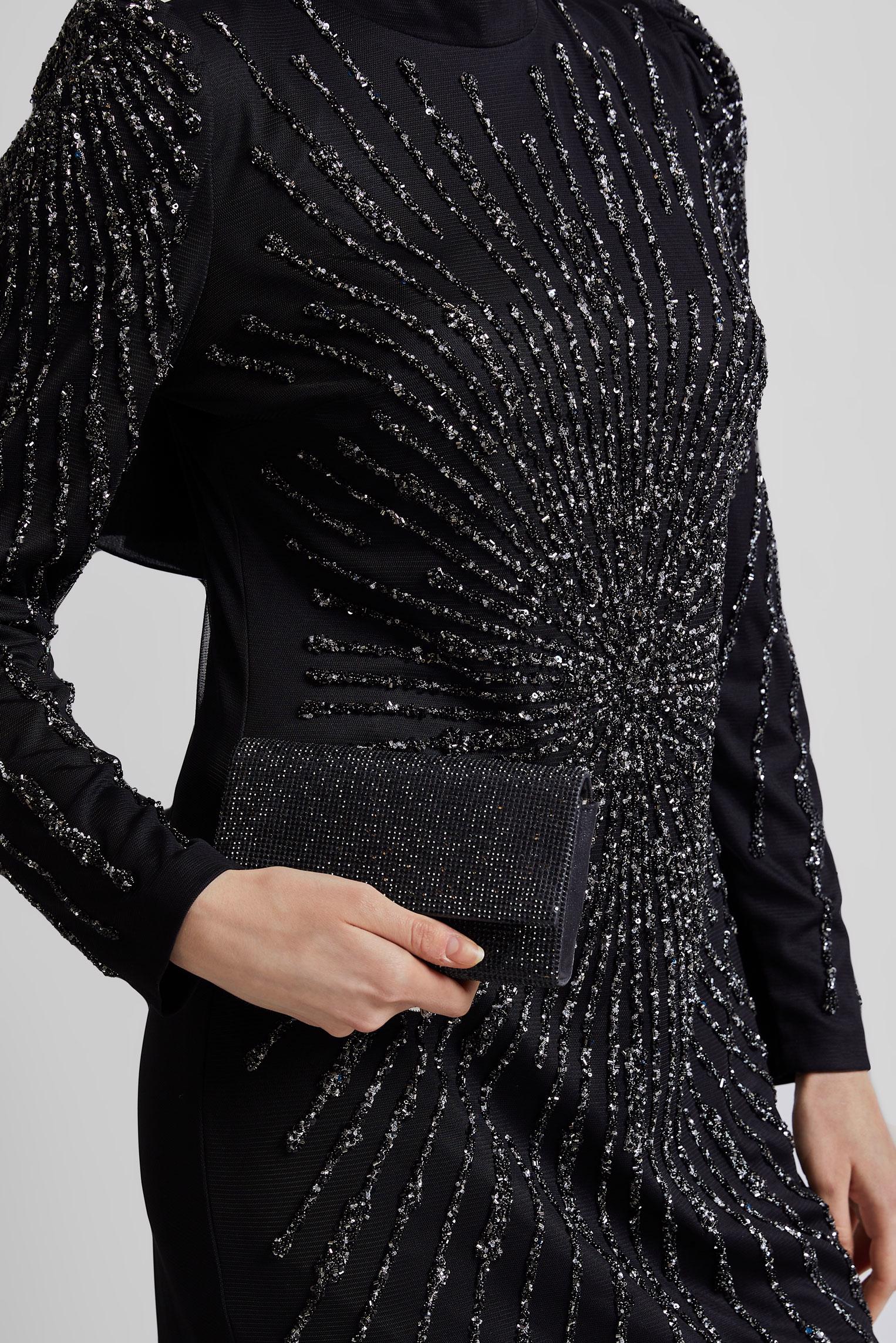 Tesettür giyim SİYAH TAŞ DETAYLI ABİYE ELBİSE 50510