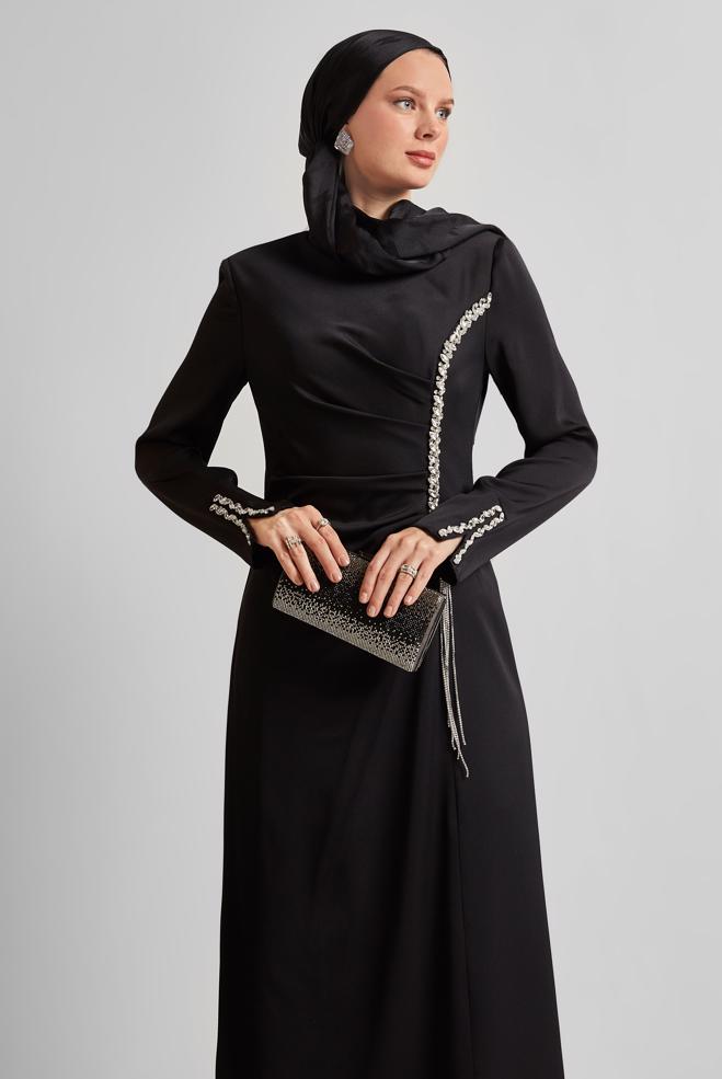 Tesettür giyim SİYAH SATEN ABİYE ELBİSE 50516 - ALVİNA