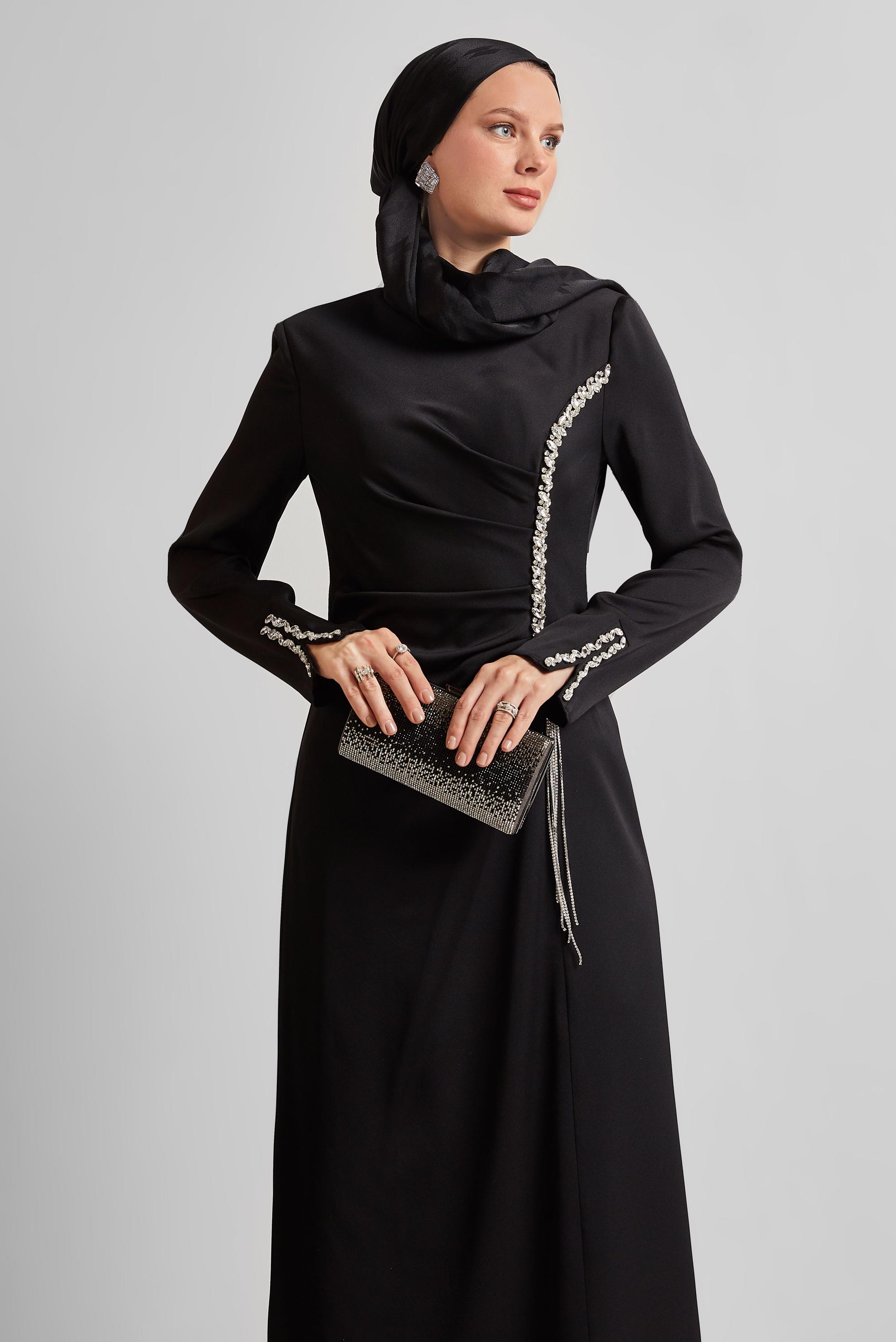 Hijab clothing BLACK SATIN EVENING DRESS 50516