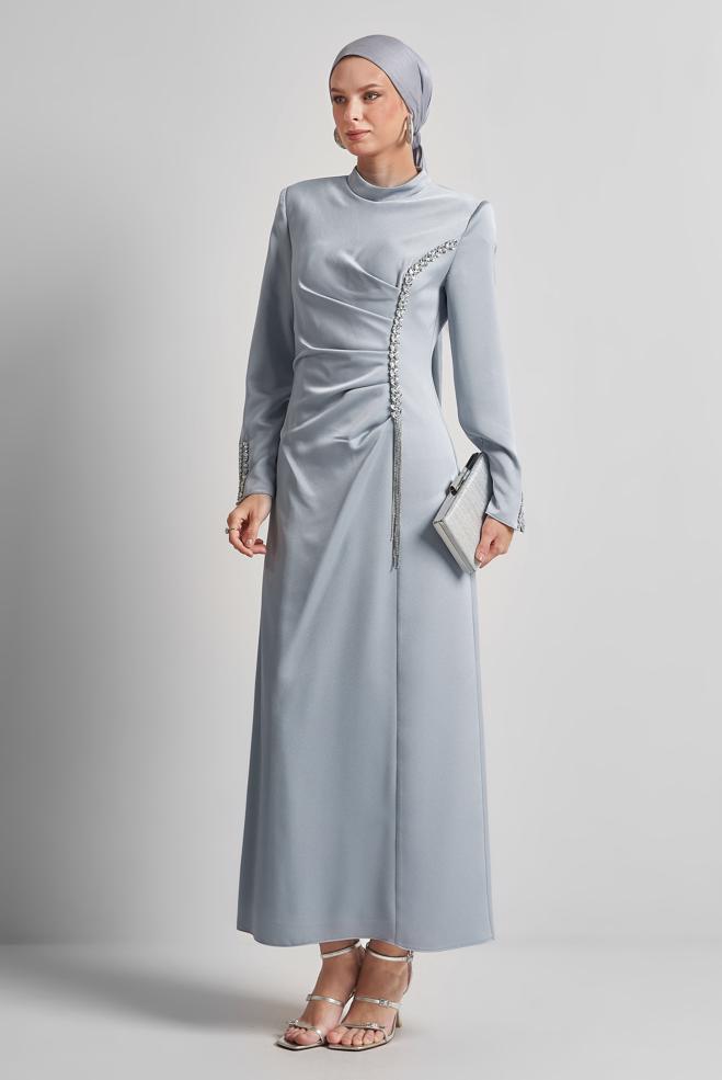 Tesettür giyim GRİ SATEN ABİYE ELBİSE 50516 - ALVİNA
