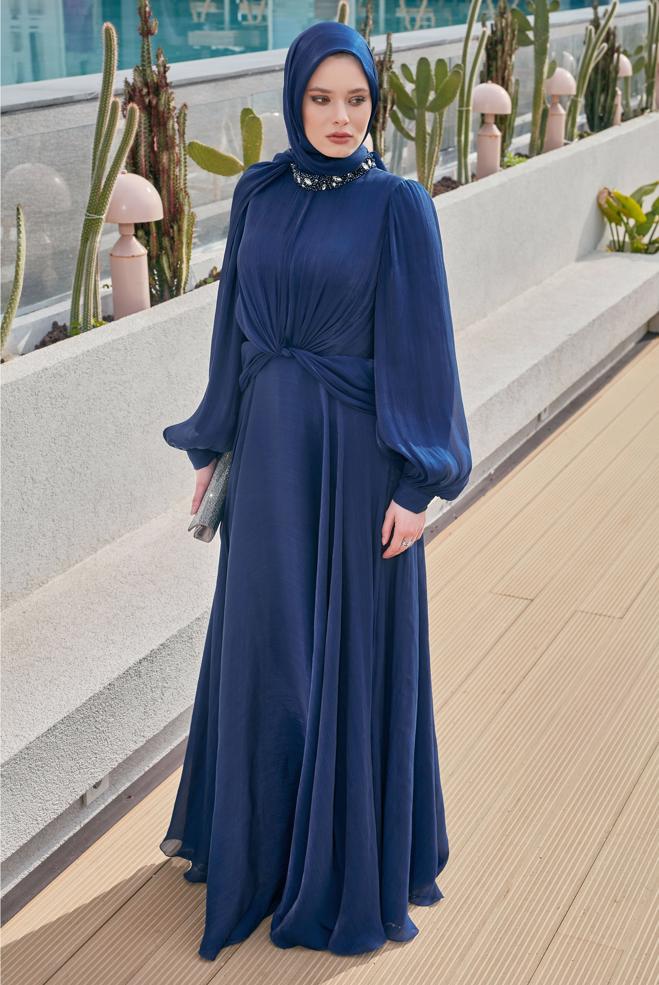 Tesettür giyim LACİVERT TAŞ DETAYLI ABİYE ELBİSE 50518 - ALVİNA