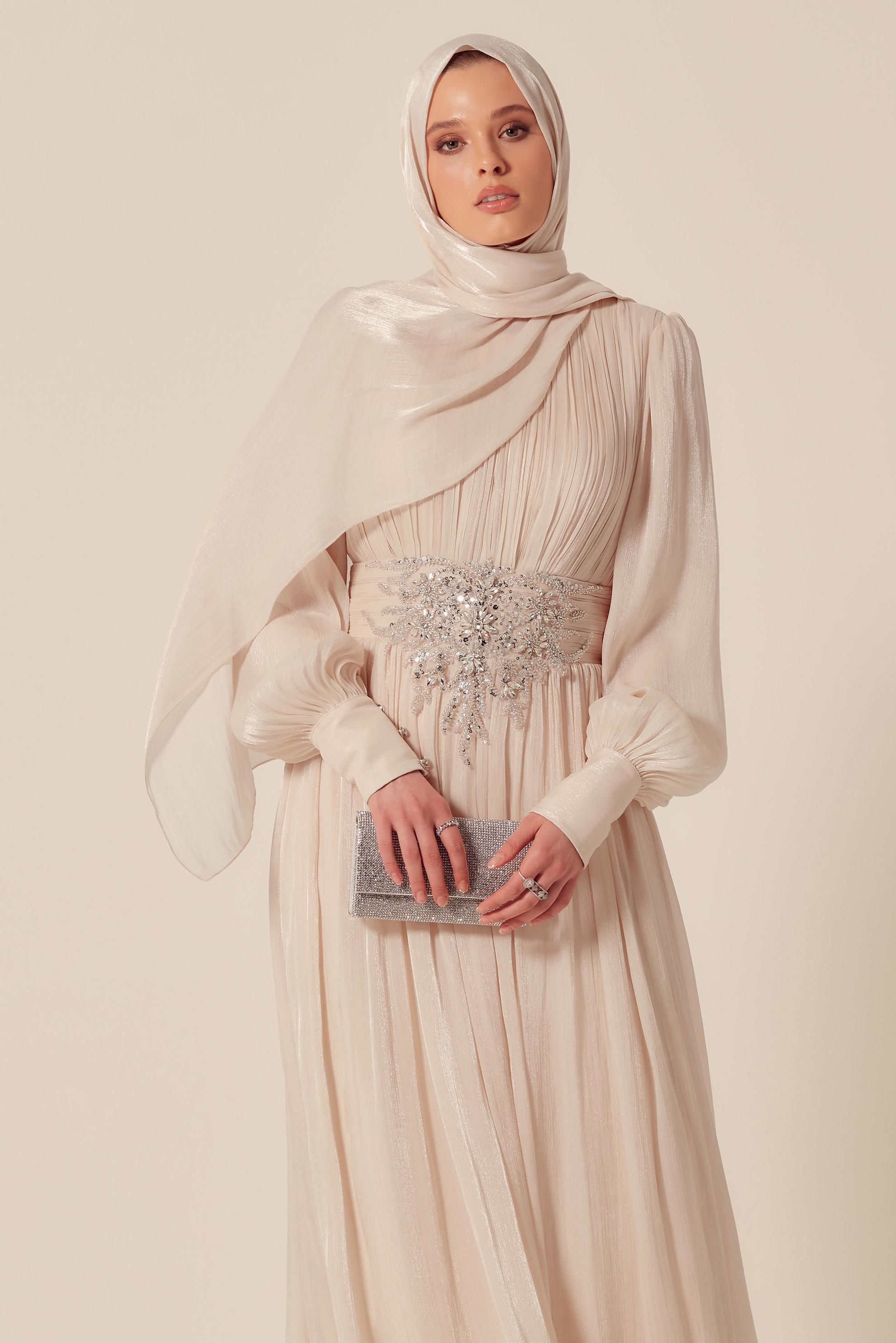 Tesettür giyim BEJ TAŞLI ABİYE ELBİSE 50523