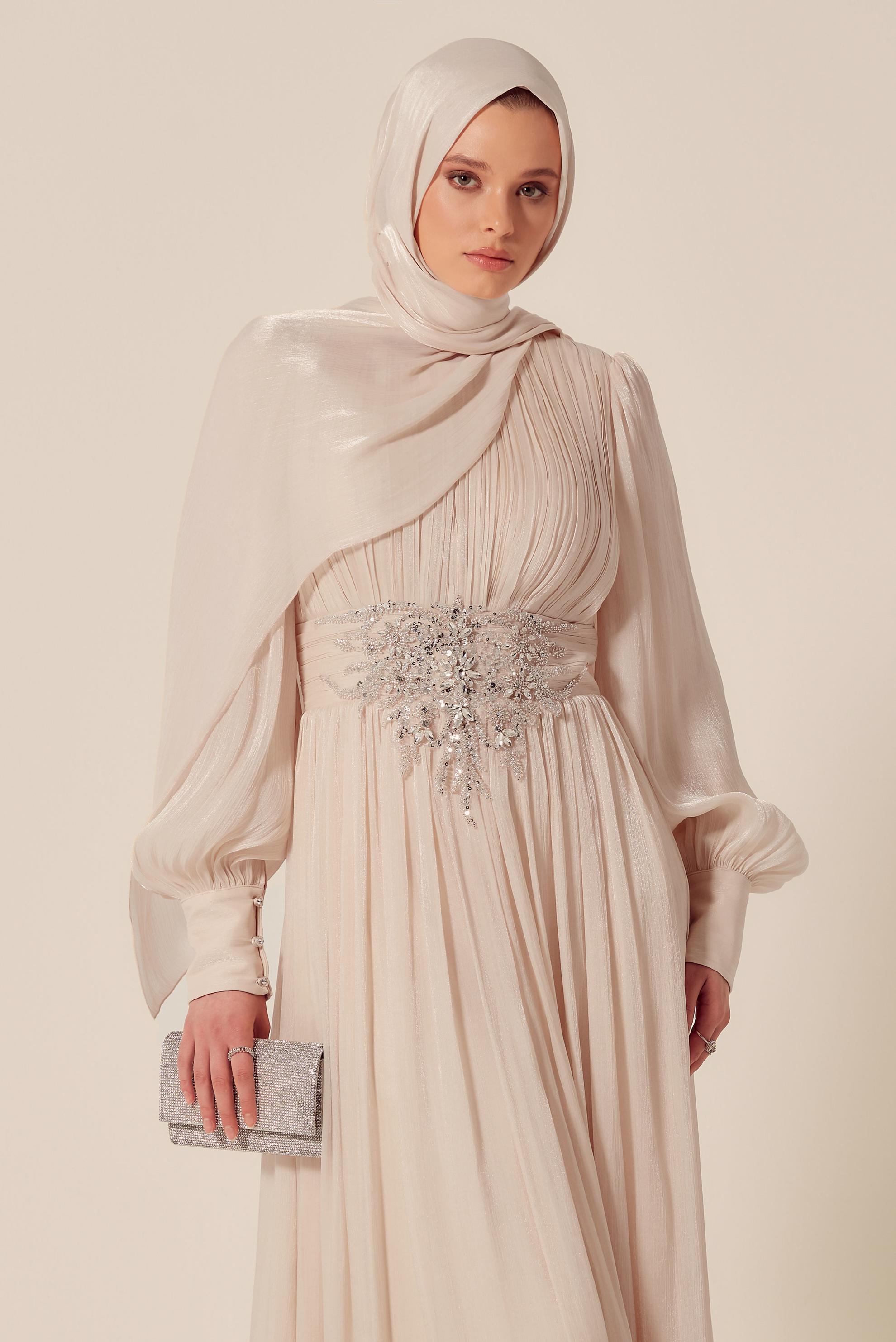 Tesettür giyim BEJ TAŞLI ABİYE ELBİSE 50523