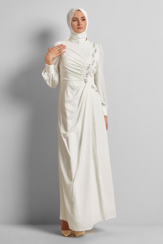 Tesettür giyim BEYAZ TAŞLI SATEN ABİYE ELBİSE 50524 - ALVİNA