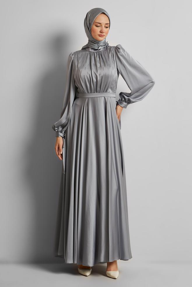 Tesettür giyim GRİ SATEN ABİYE ELBİSE 50528 - ALVİNA