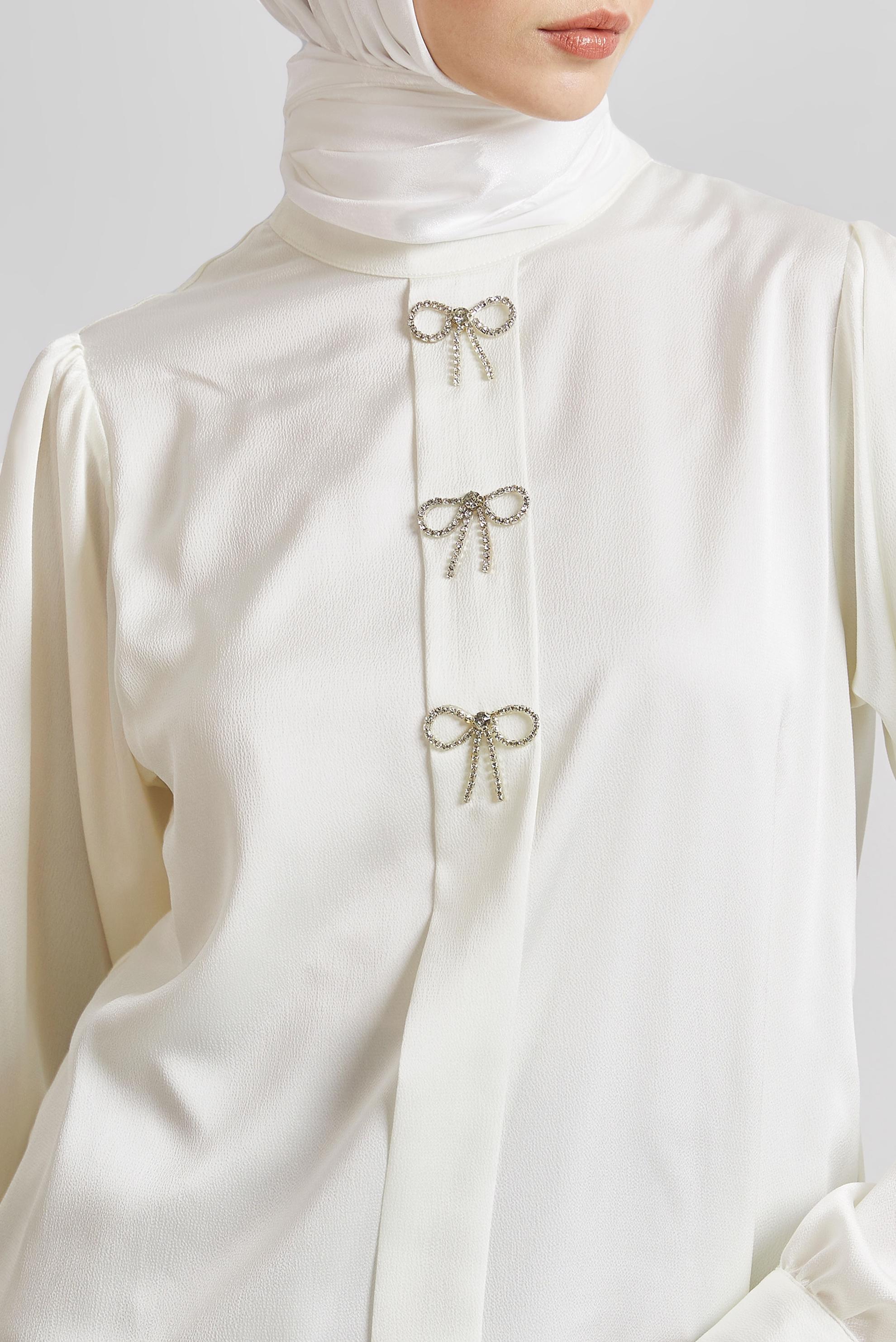 Tesettür giyim BEYAZ TAŞLI SATEN BLUZ 44711