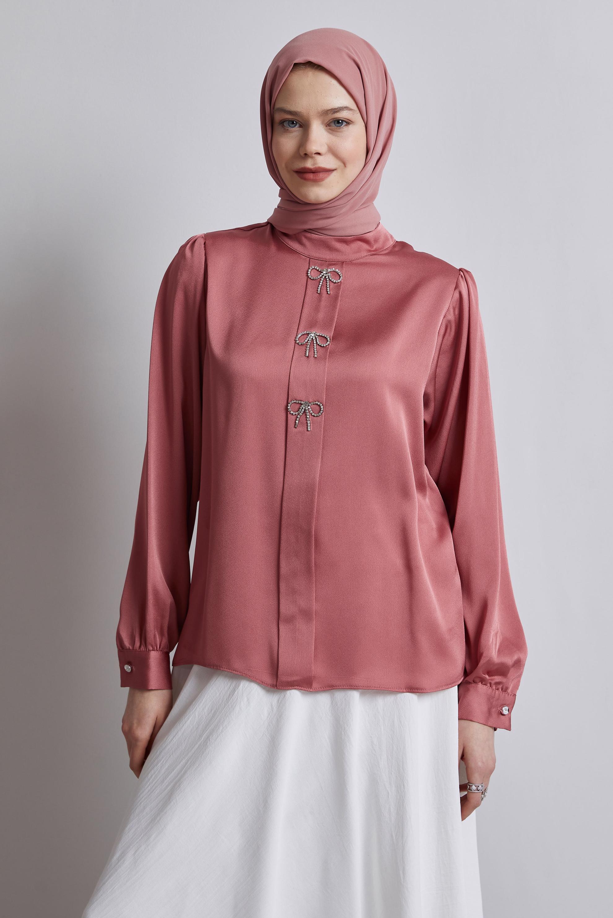 Tesettür giyim PEMBE TAŞLI SATEN BLUZ 44711