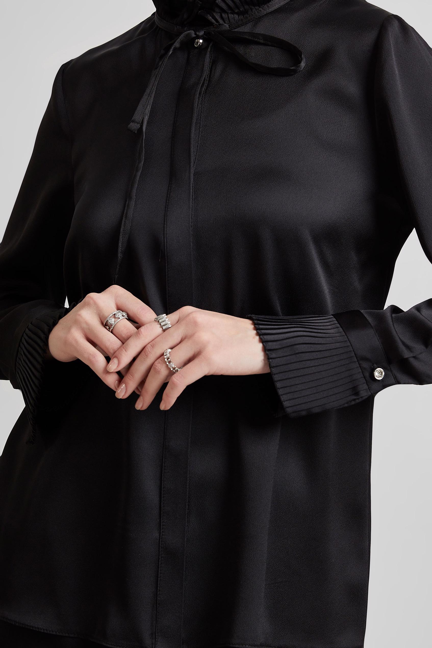 Tesettür giyim SİYAH YAKASI BAĞCIKLI SATEN BLUZ 44762