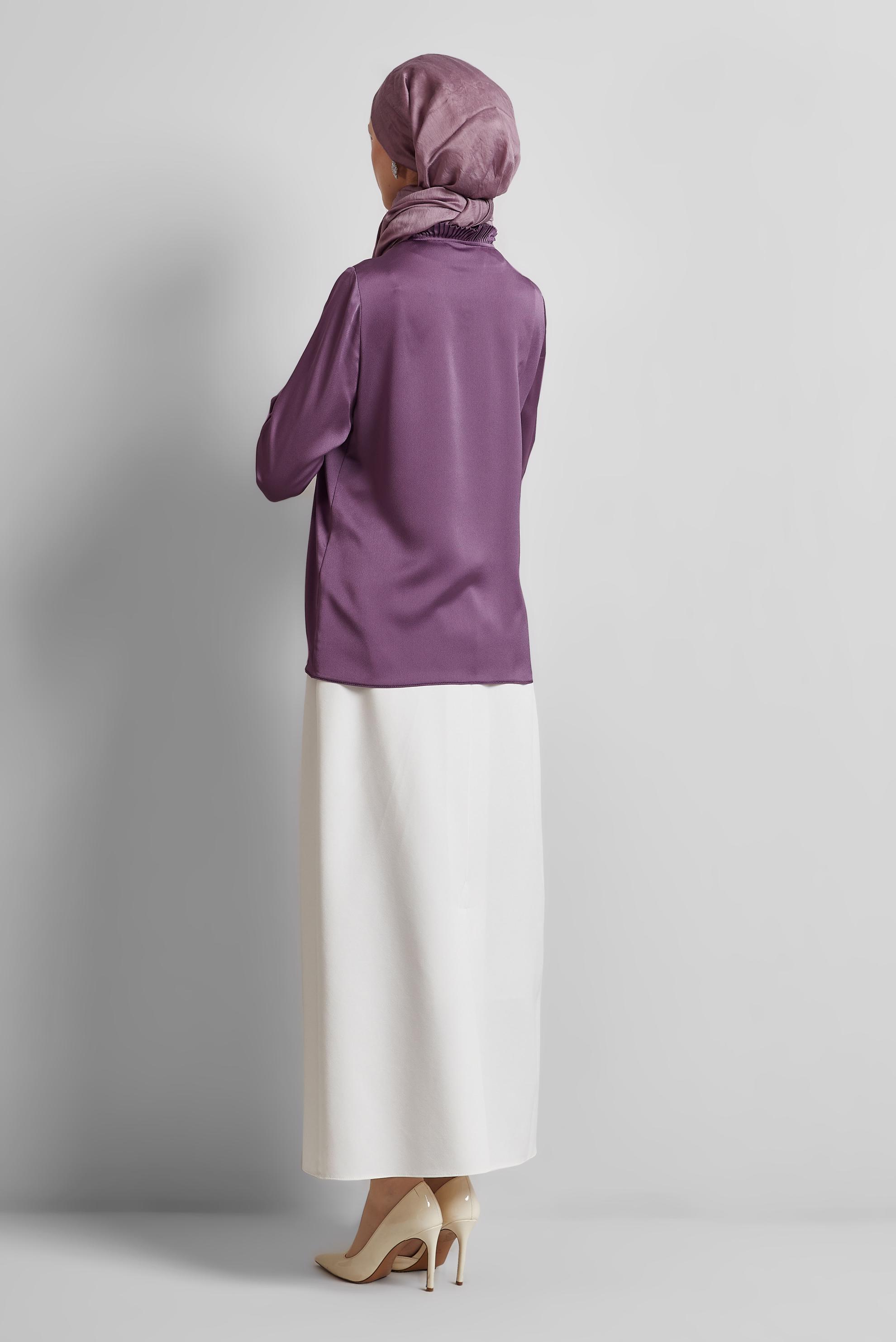 Tesettür giyim MÜRDÜM YAKASI BAĞCIKLI SATEN BLUZ 44762