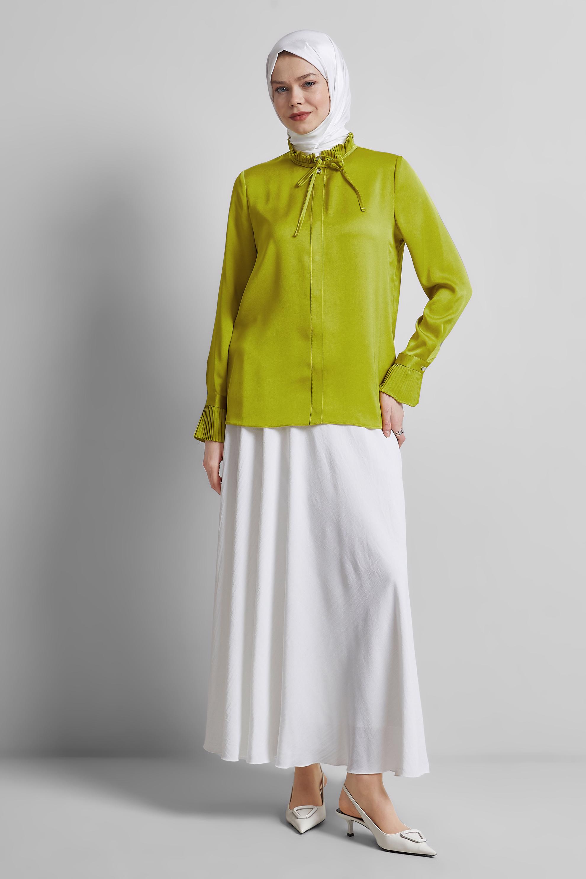 Tesettür giyim YEŞİL YAKASI BAĞCIKLI SATEN BLUZ 44762