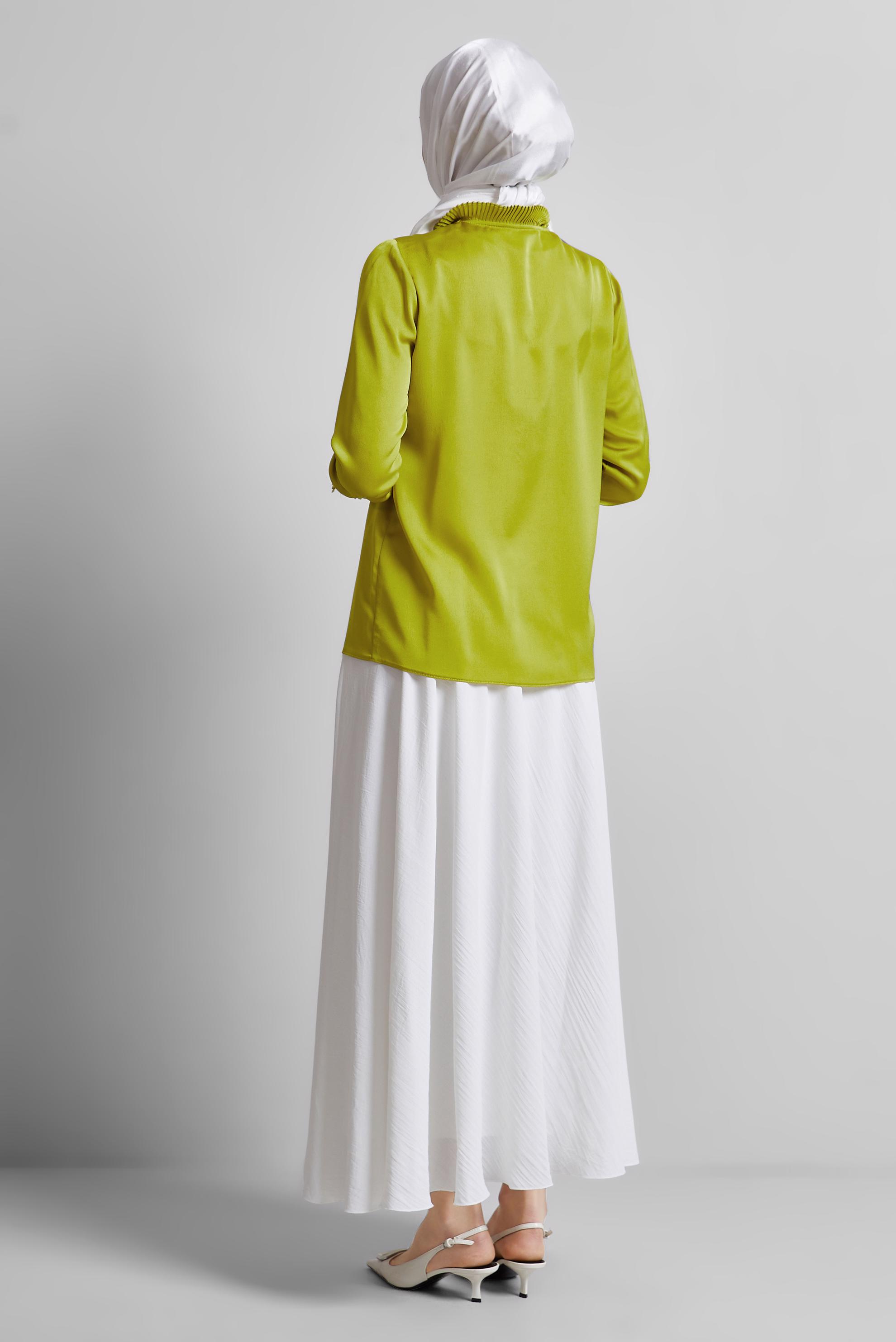 Tesettür giyim YEŞİL YAKASI BAĞCIKLI SATEN BLUZ 44762