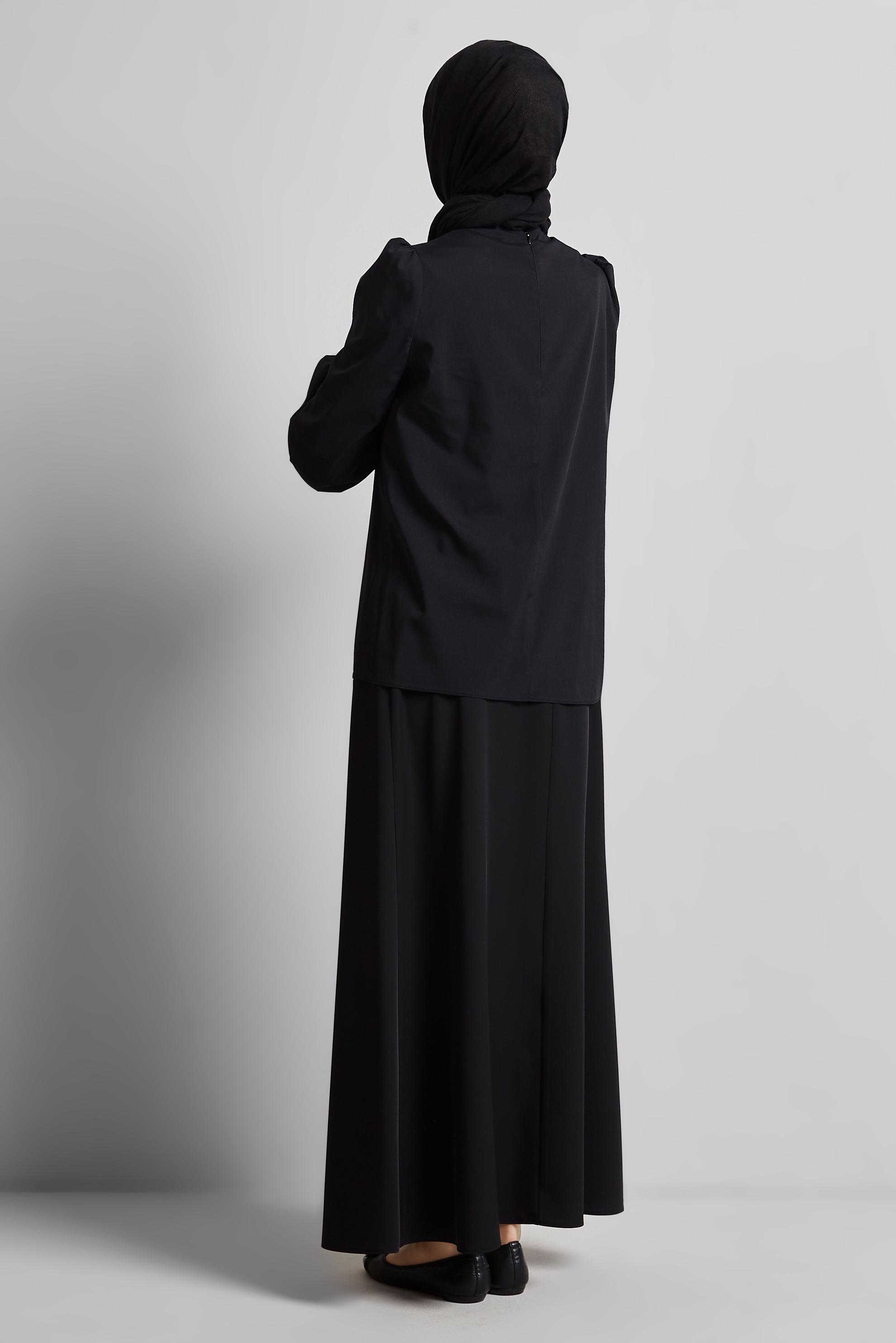 Tesettür giyim SİYAH KOL UCU LASTİKLİ BLUZ 45341