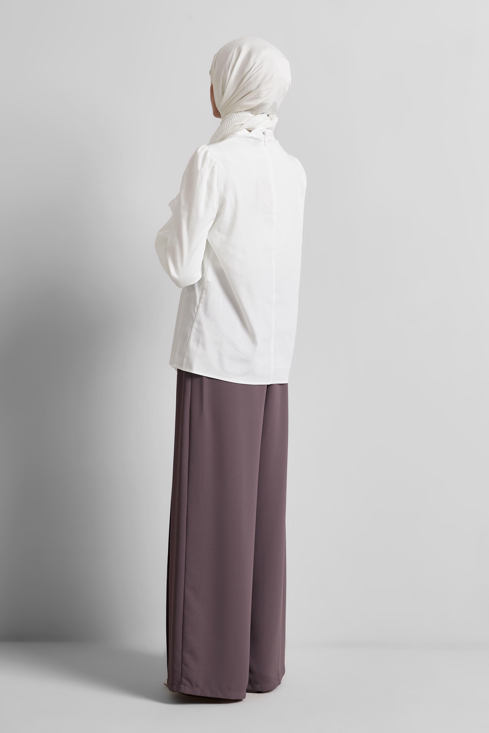 Tesettür giyim BEYAZ KOL UCU LASTİKLİ BLUZ 45341