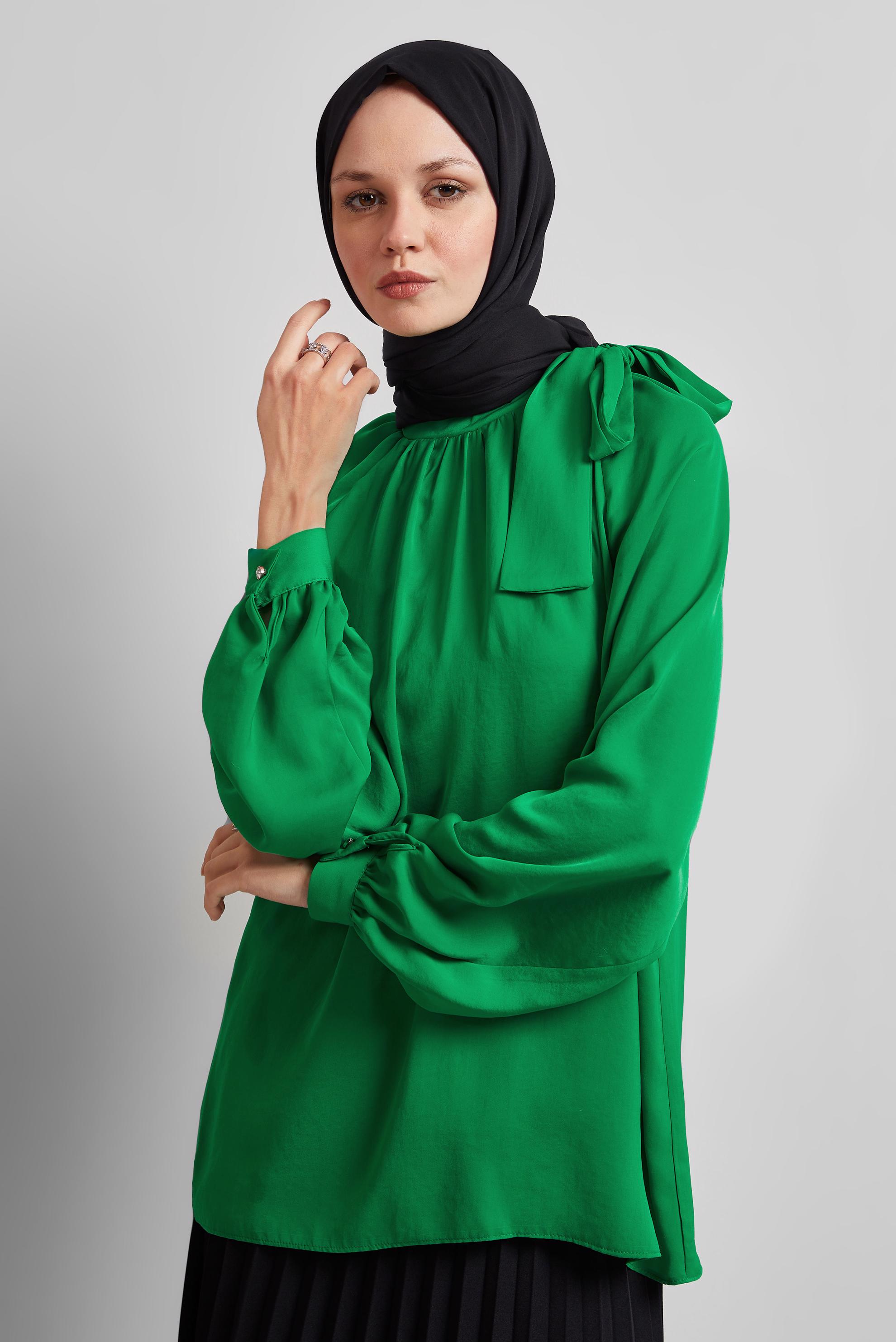 Vêtements hijab VERT BLOUSE AVEC DÉTAIL DE NOUAGE 45394