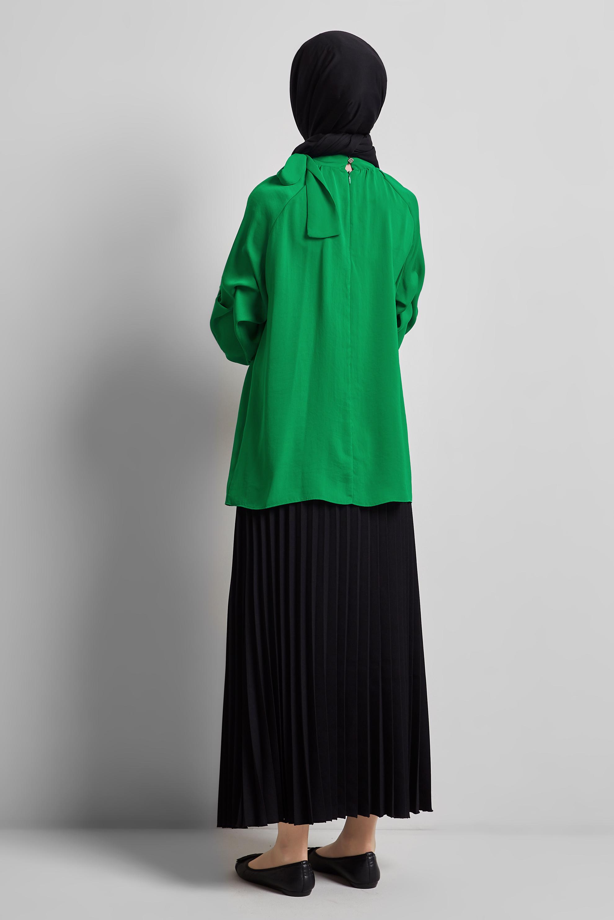 Vêtements hijab VERT BLOUSE AVEC DÉTAIL DE NOUAGE 45394