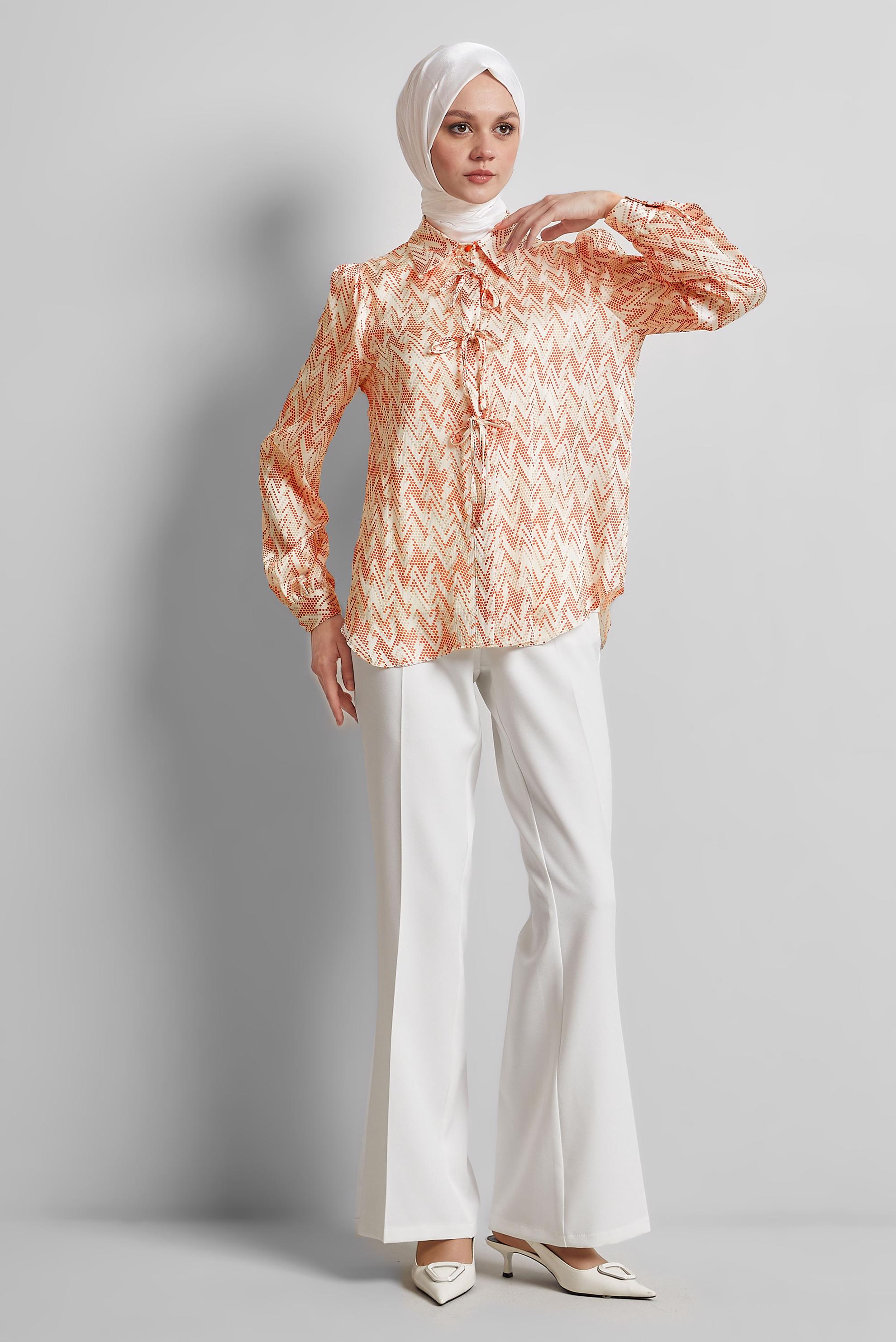Tesettür giyim TURUNCU DESENLİ SATEN BLUZ 45430