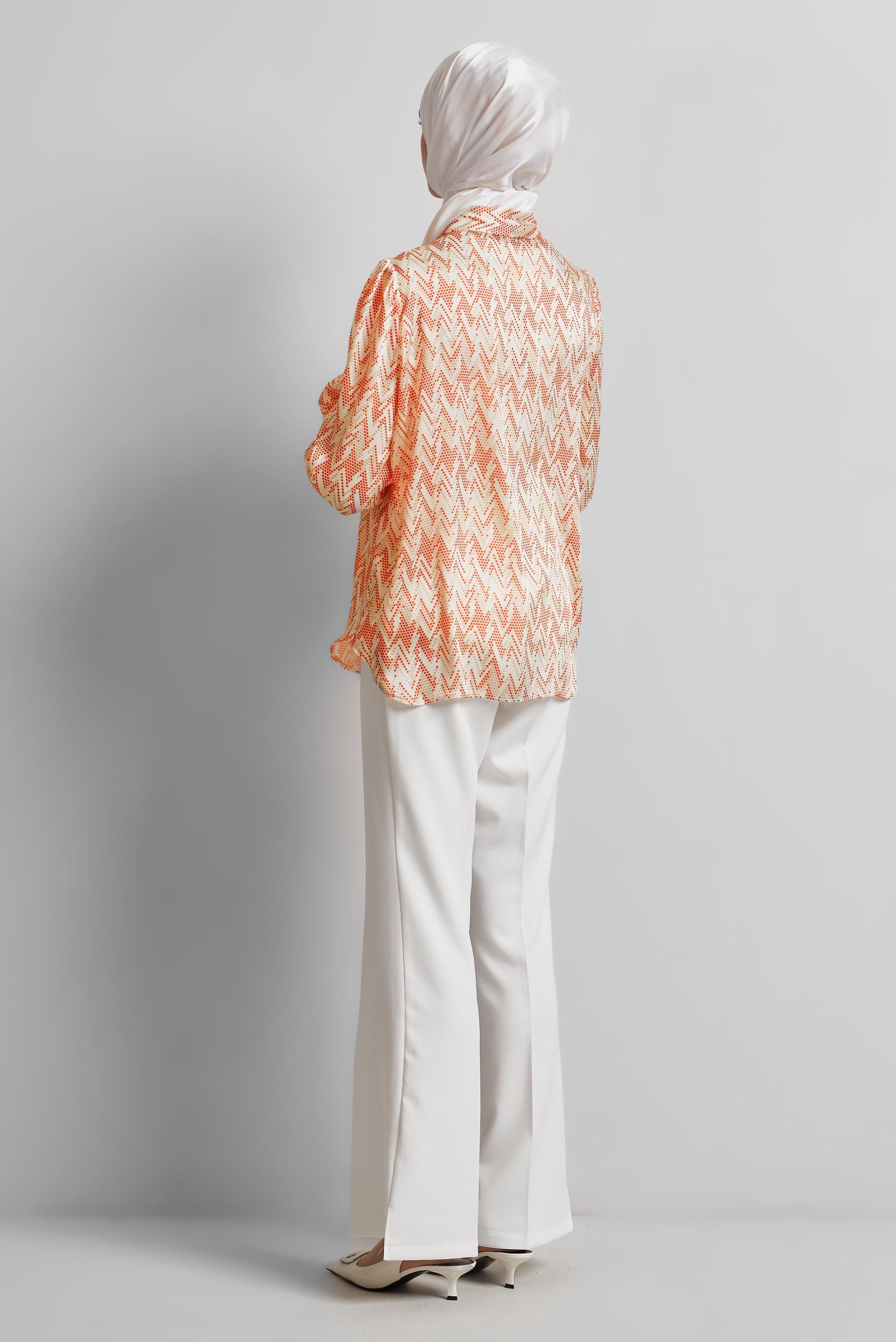 Tesettür giyim TURUNCU DESENLİ SATEN BLUZ 45430