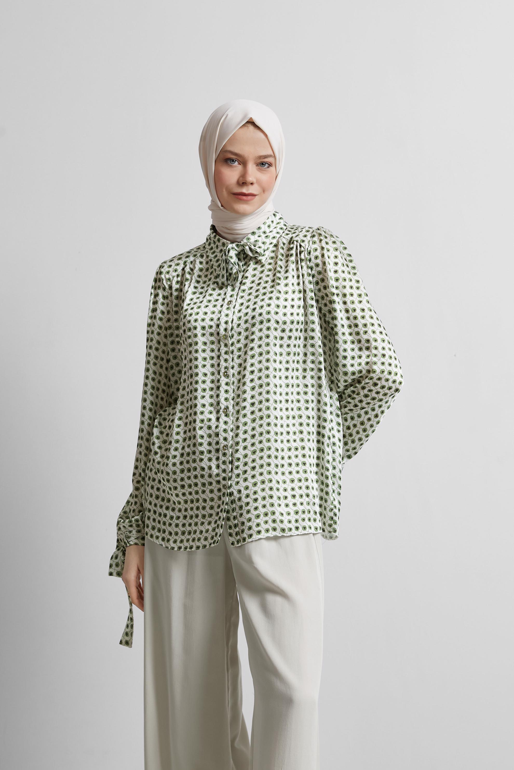 Tesettür giyim HAKİ DESENLİ BLUZ 45432