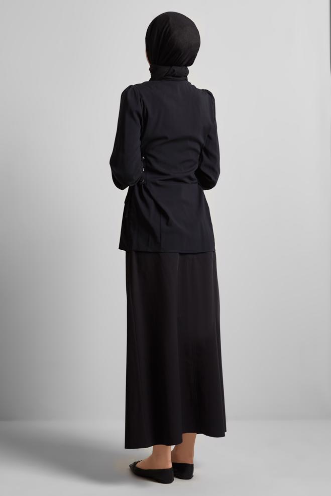 Tesettür giyim SİYAH BAĞCIK DETAYLI BLUZ 45498 - ALVİNA