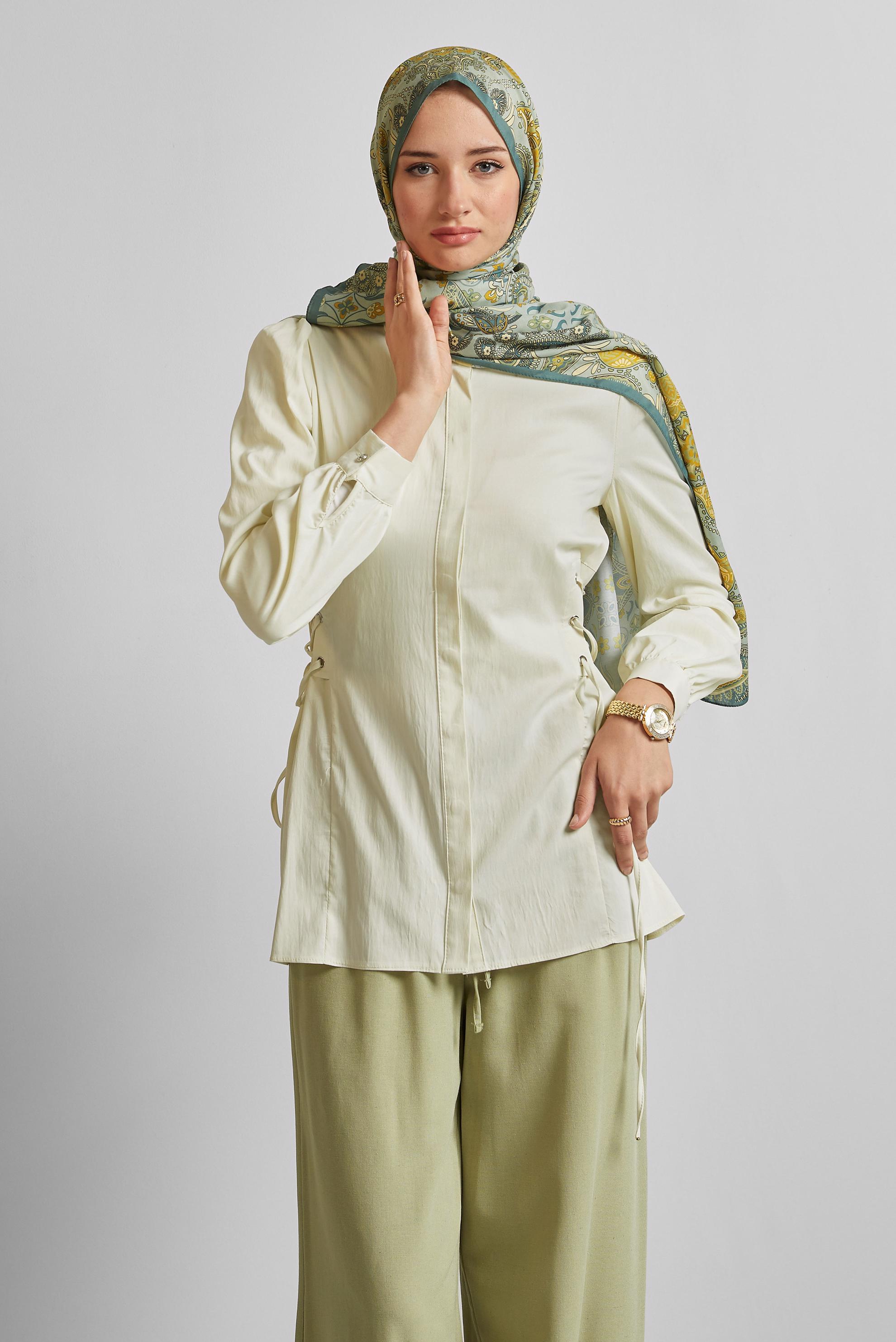 Tesettür giyim EKRU BAĞCIK DETAYLI BLUZ 45498