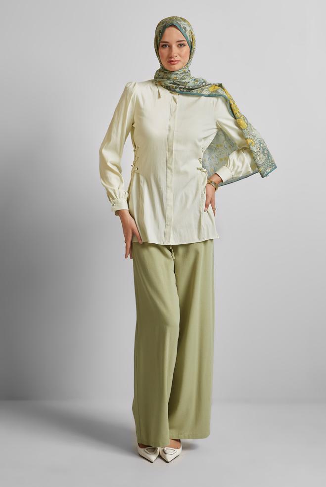 Tesettür giyim EKRU BAĞCIK DETAYLI BLUZ 45498 - ALVİNA