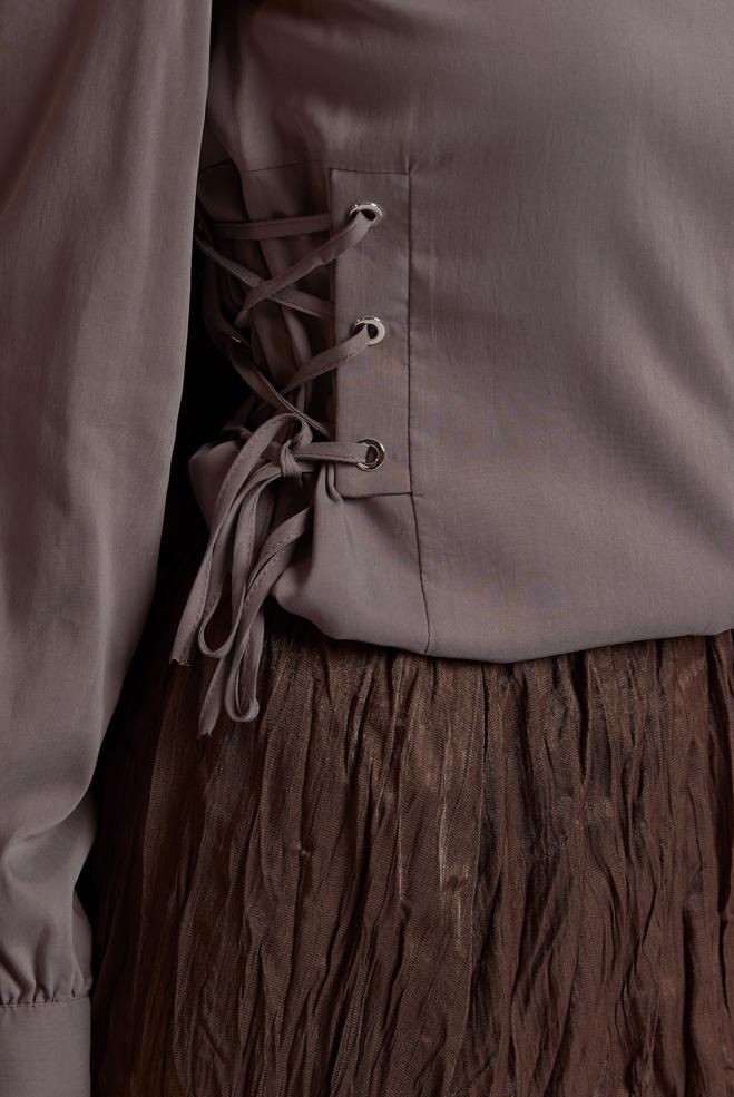 Tesettür giyim VİZON BAĞCIK DETAYLI BLUZ 45498 - ALVİNA