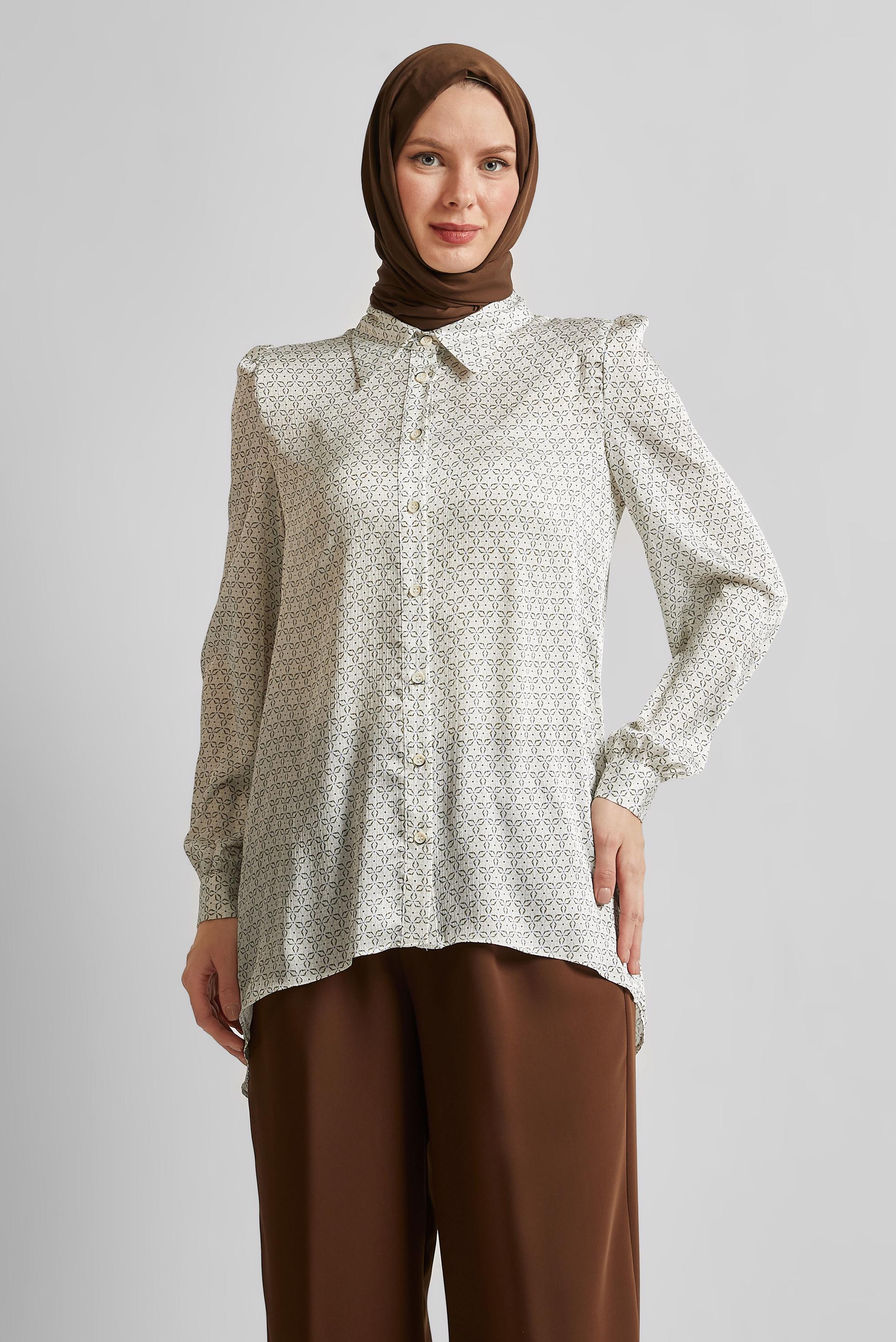 Tesettür giyim HAKİ DESENLİ SATEN BLUZ 45594