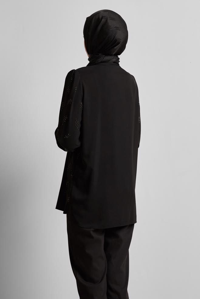 Tesettür giyim SİYAH TAŞ BASKILI BLUZ 45721 - ALVİNA