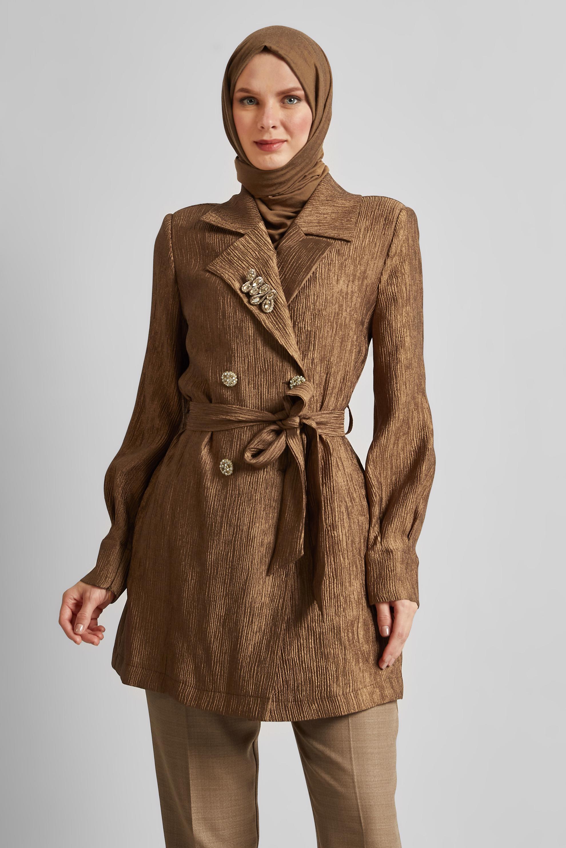 Vêtements hijab BRUN VESTE CEINTURÉE AVEC BROCHE 45546