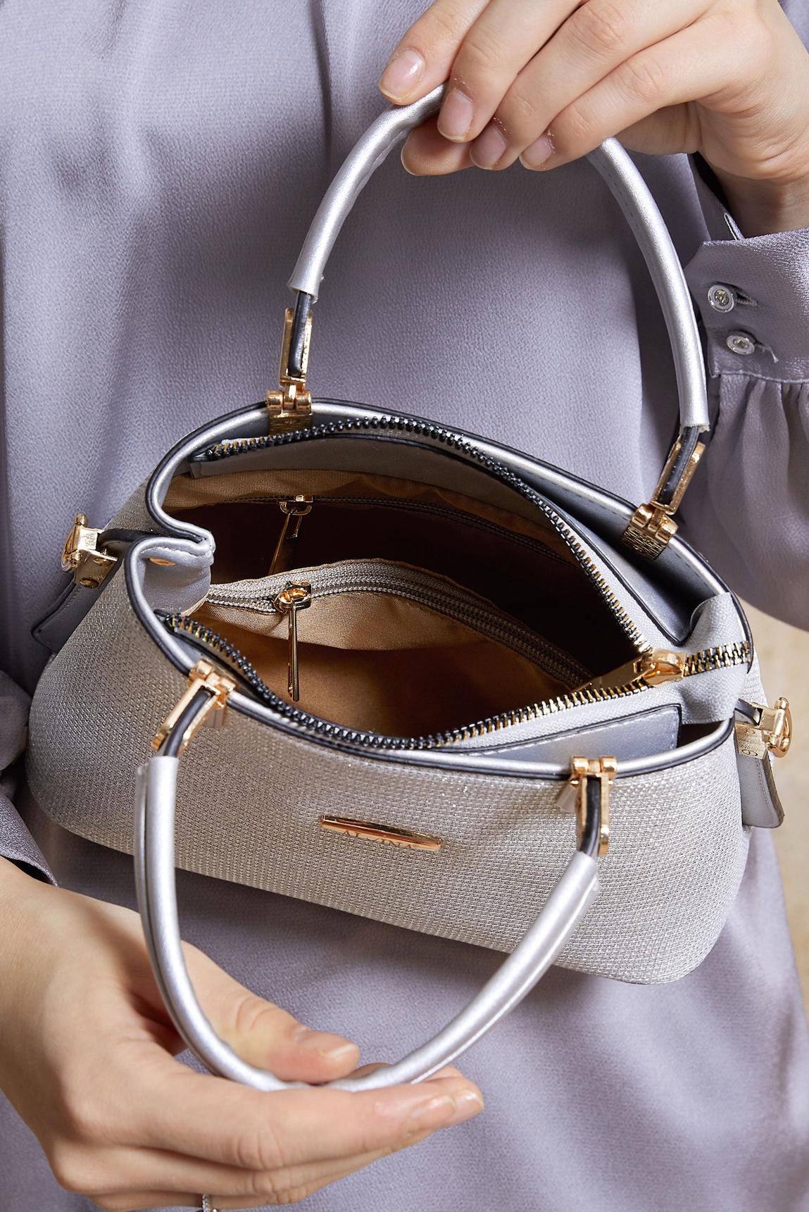 Tesettür giyim GÜMÜŞ ALVİNA ÇANTA 982