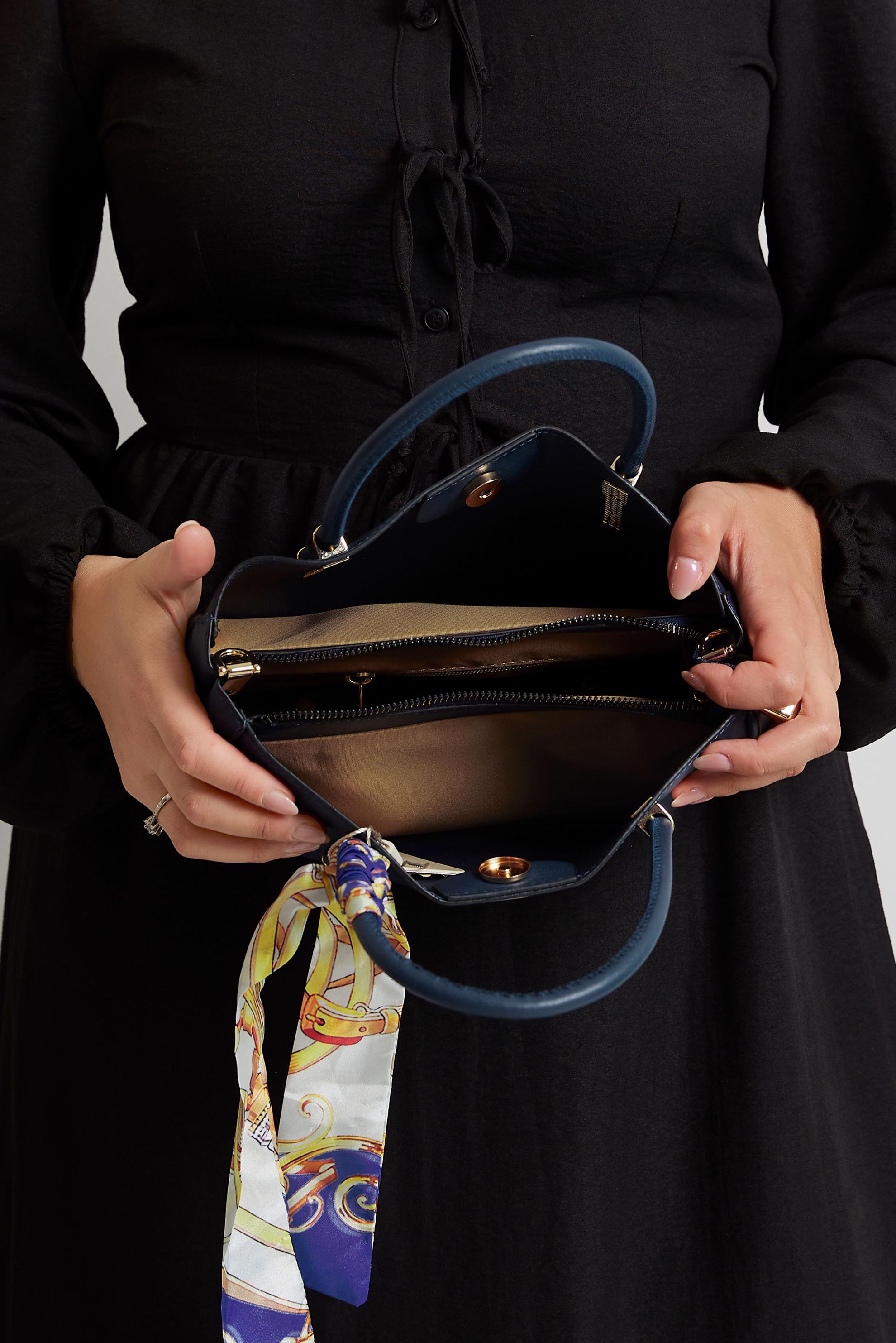 Tesettür giyim LACİVERT ALVİNA FULAR DETAYLI ÇANTA 3090