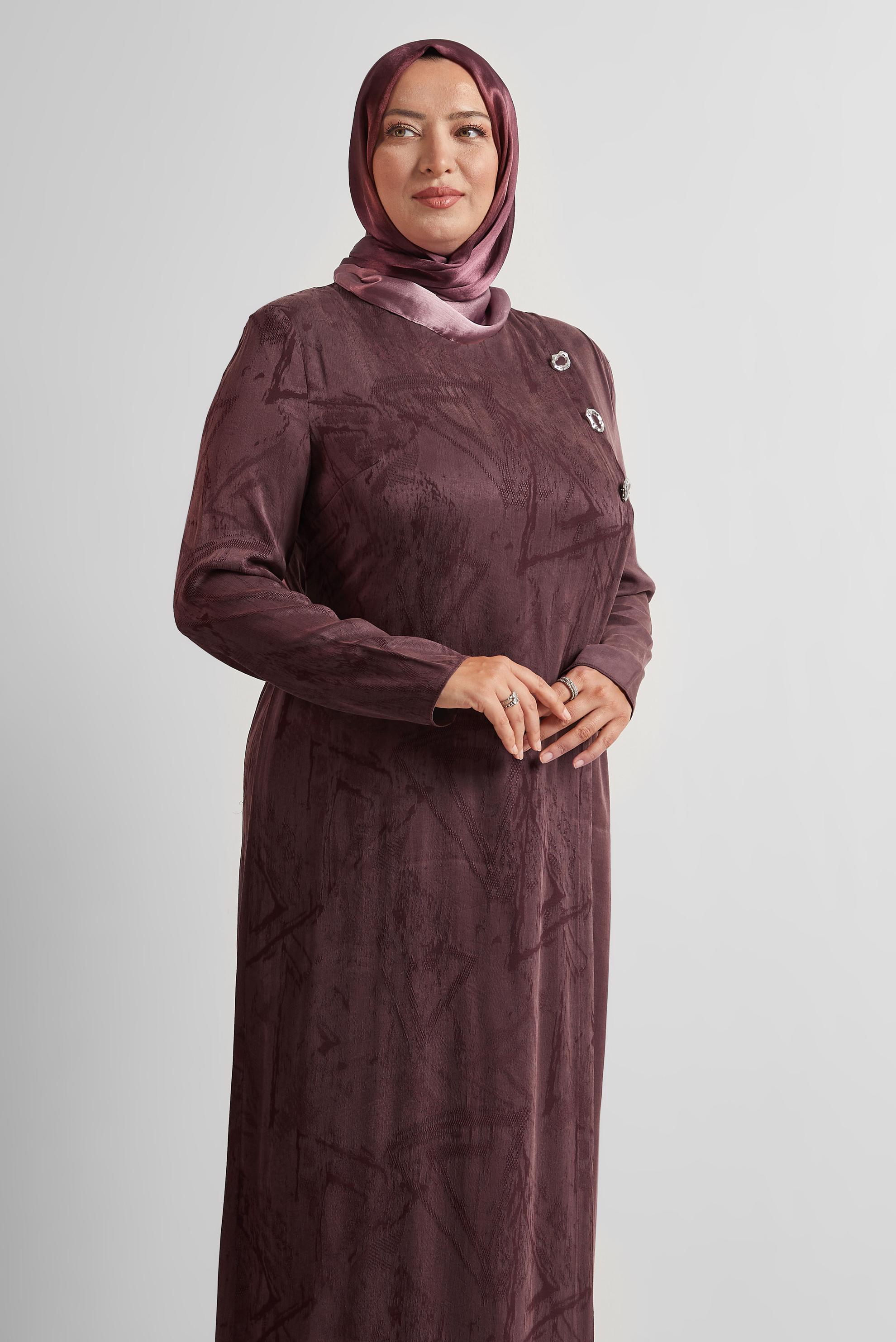 Tesettür giyim BORDO KUŞAKLI BÜYÜK BEDEN ELBİSE 20639