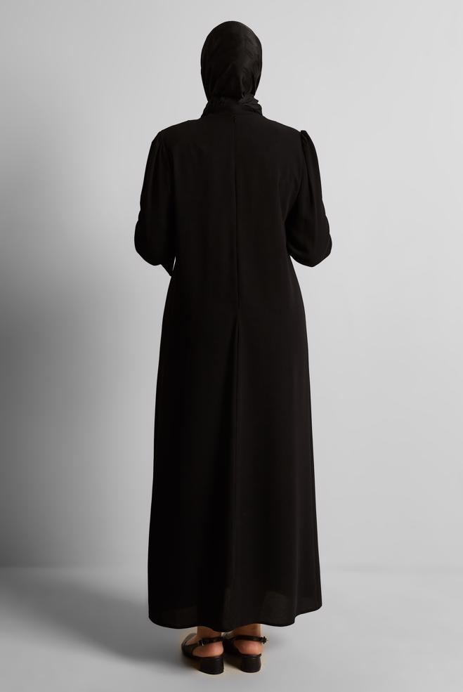 Tesettür giyim SİYAH BONCUK BASKILI BÜYÜK BEDEN ELBİSE 20700 - ALVİNA