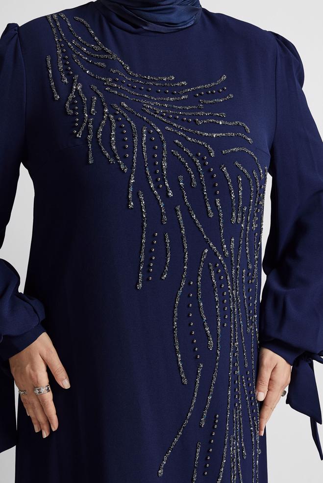 Tesettür giyim LACİVERT BONCUK BASKILI BÜYÜK BEDEN ELBİSE 20700 - ALVİNA