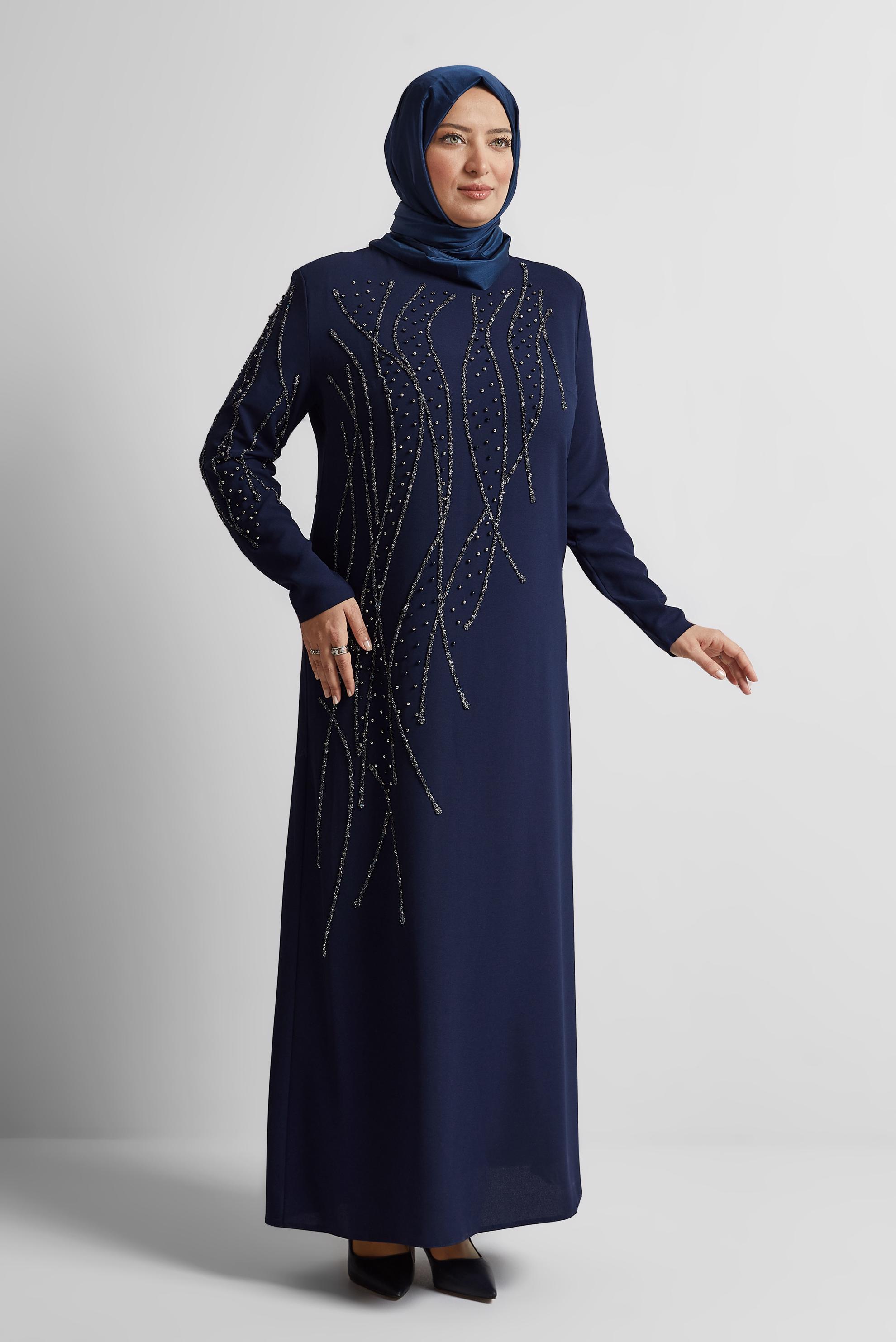 Vêtements hijab BLEU MARINE ROBE BRODÉE DE PIERRES PRÉCIEUSES 20702