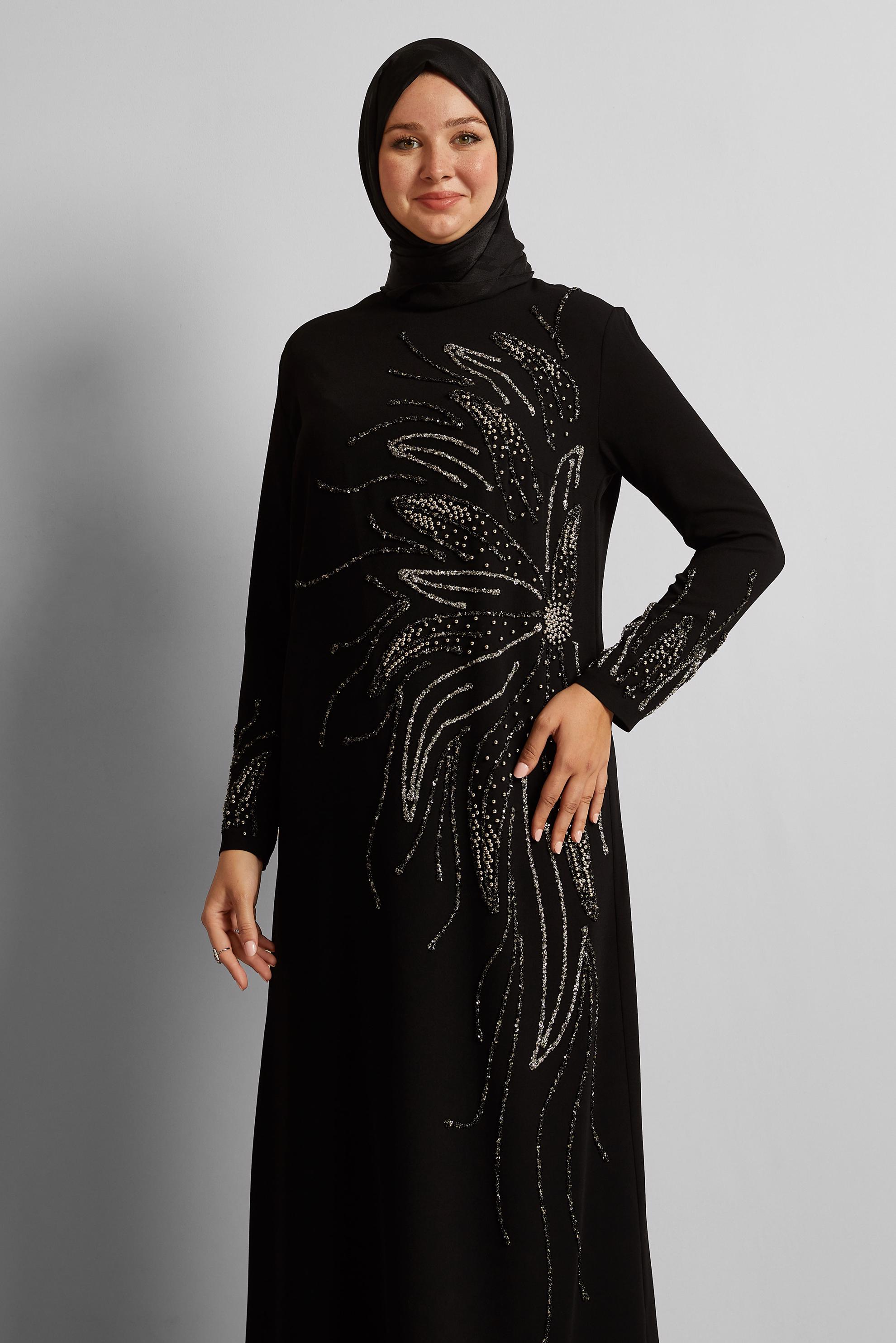 Hijab clothing BLACK EMBROIDERED DRESS 20704